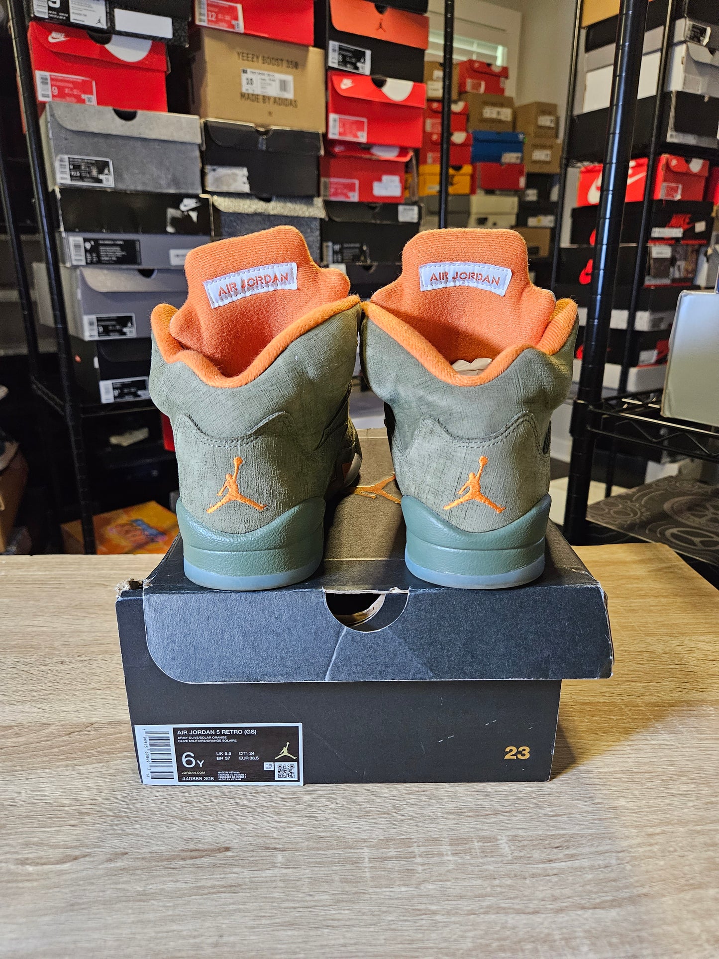 Size 6 - Air Jordan 5 Retro 2024 Olive