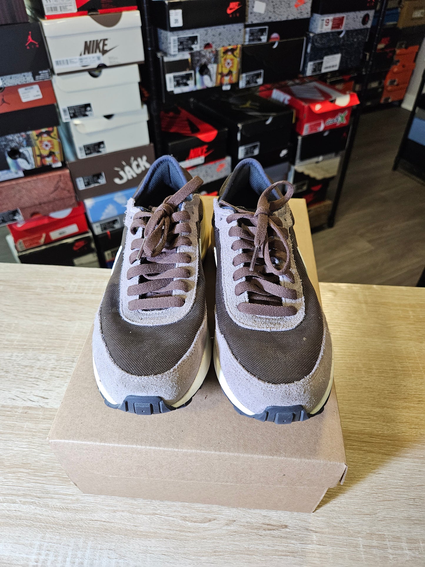 Size 7 - Waffle One Light Chocolate