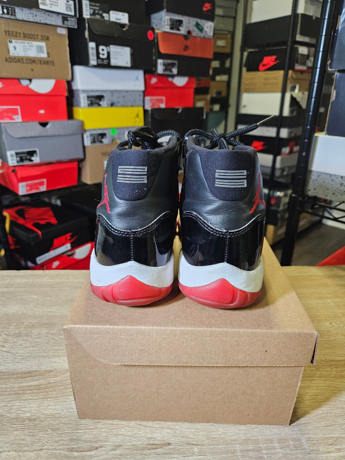 Size 9.5 - AJ 11 Retro High Bred