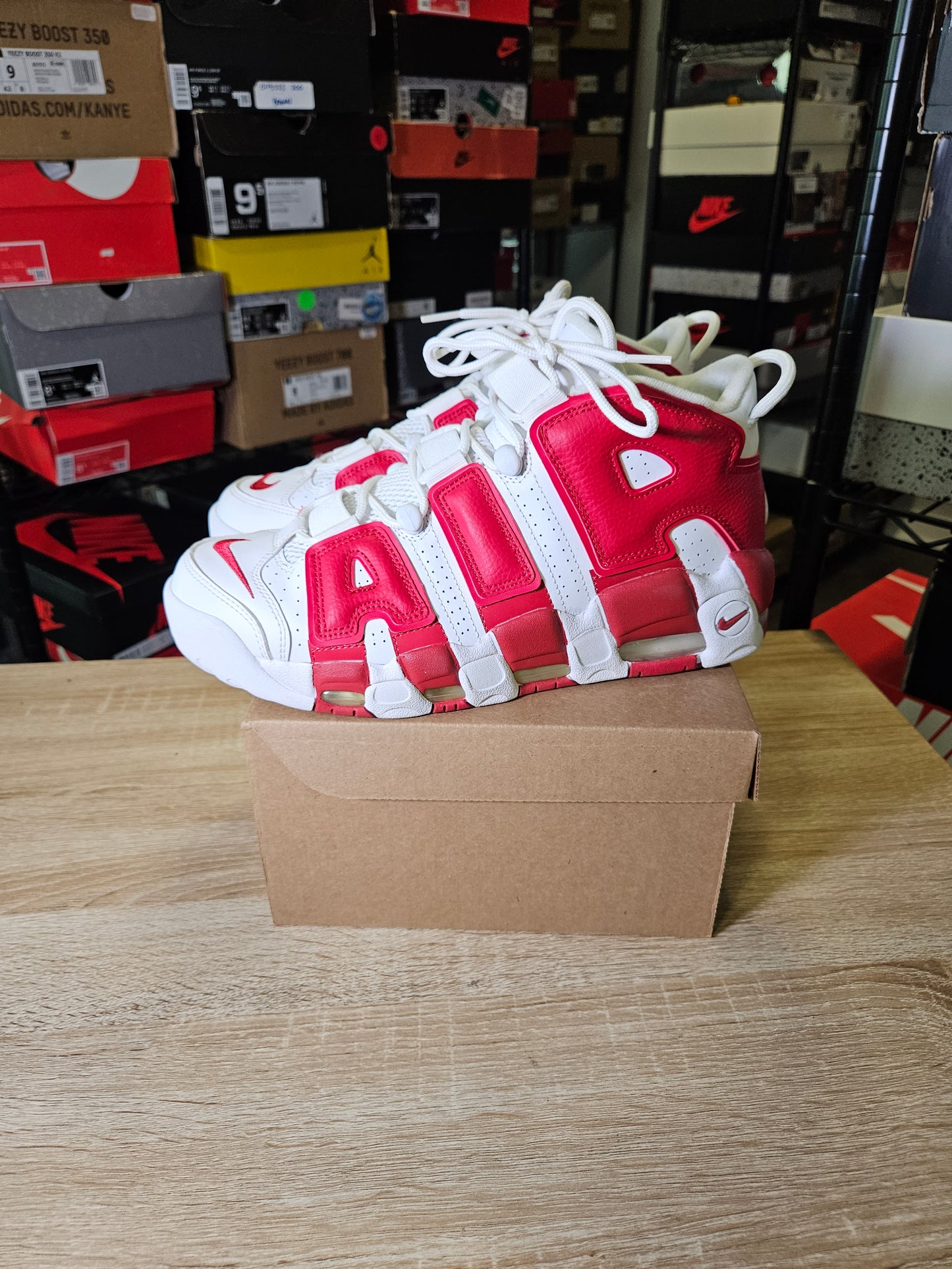 Size 9 - Air More Uptempo White Red