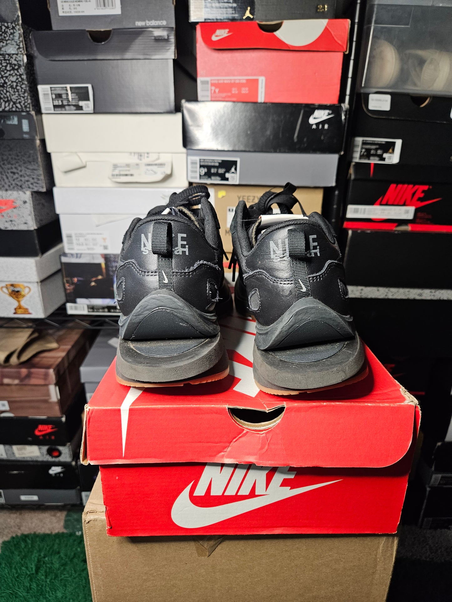 Size 11 - VaporWaffle x Sacai Black