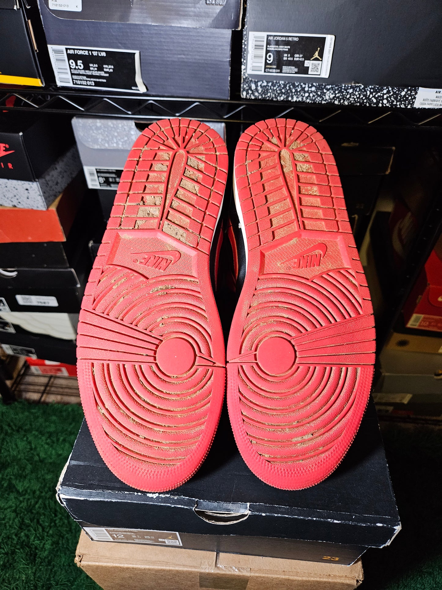 Size 12 - AJ 1 Mid Alternate Bred