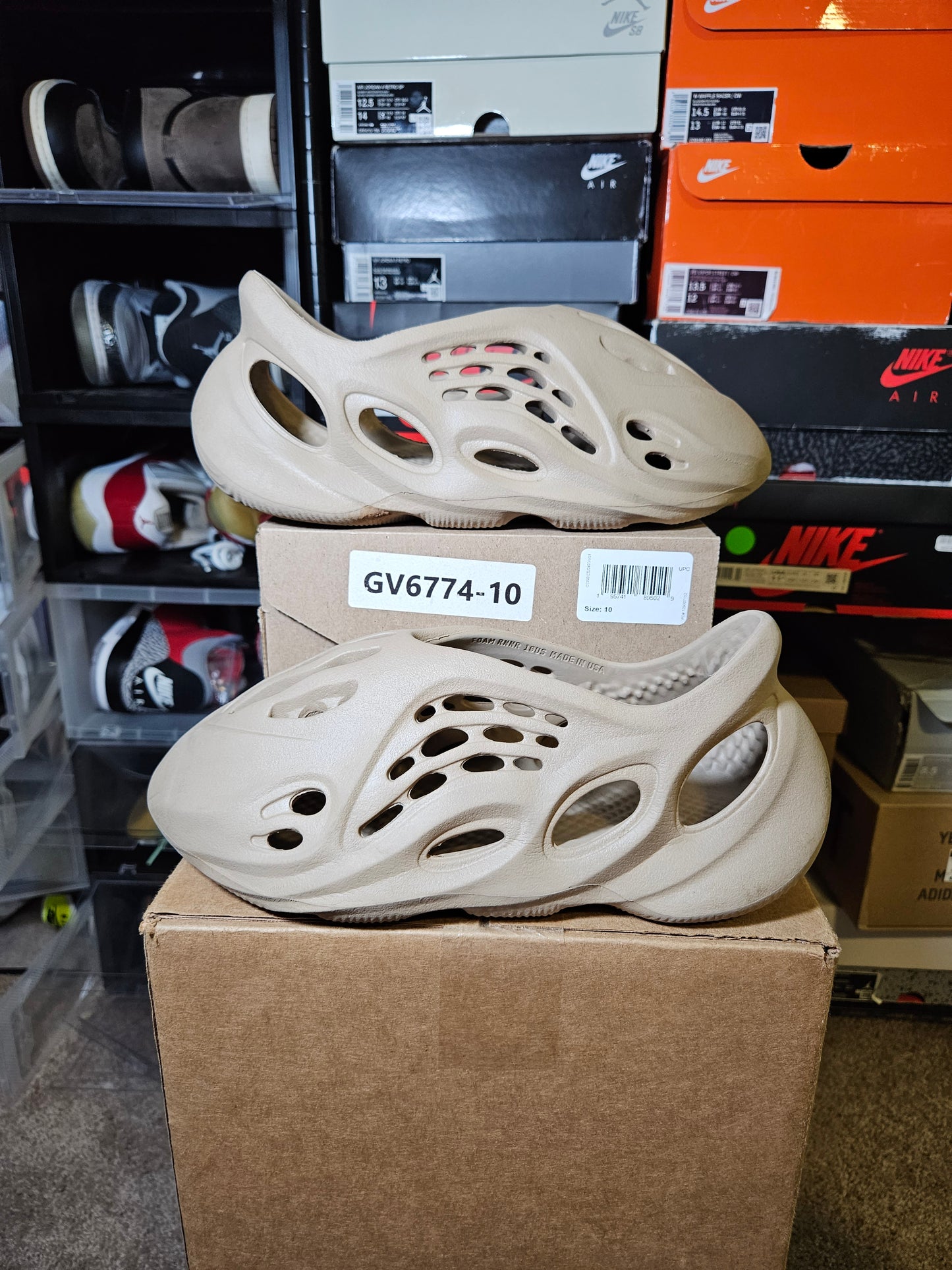Size 10 - YZY Foam RNNR Sand