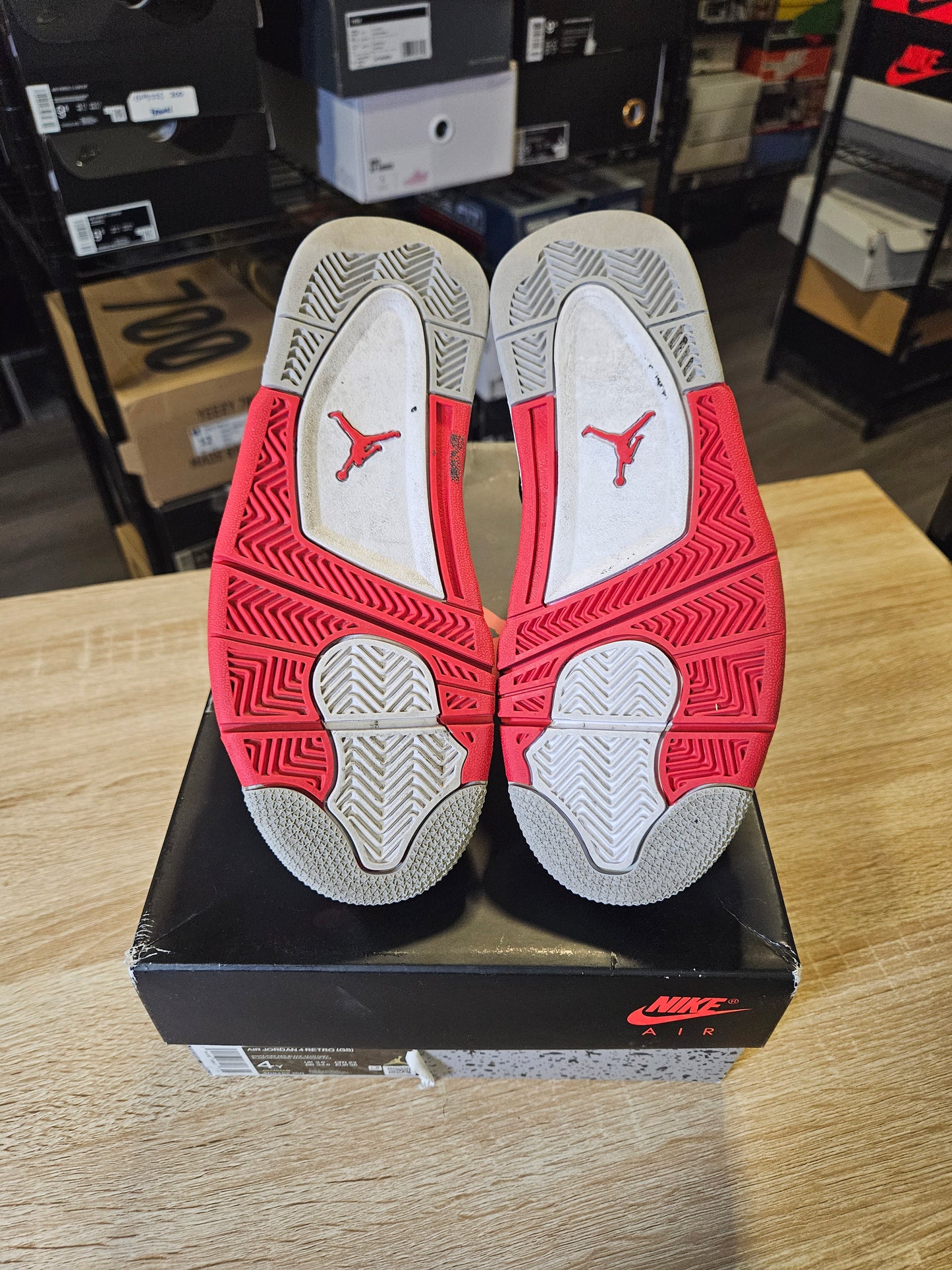 Size 4 - AJ 4 Fire Red
