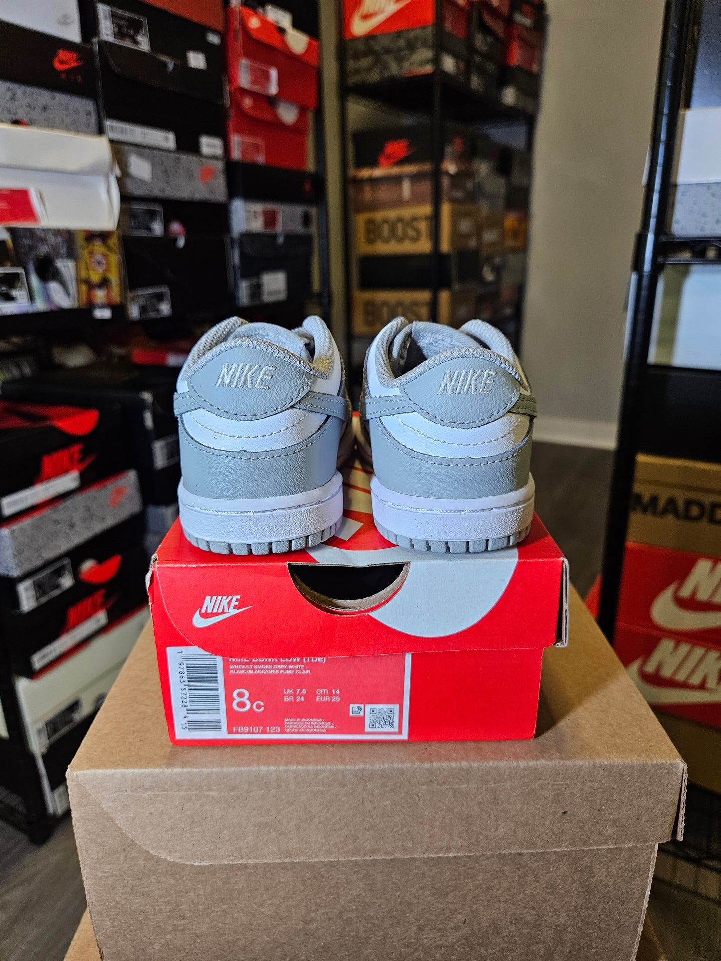 Size 8C - Dunk Low White Light Smoke Grey