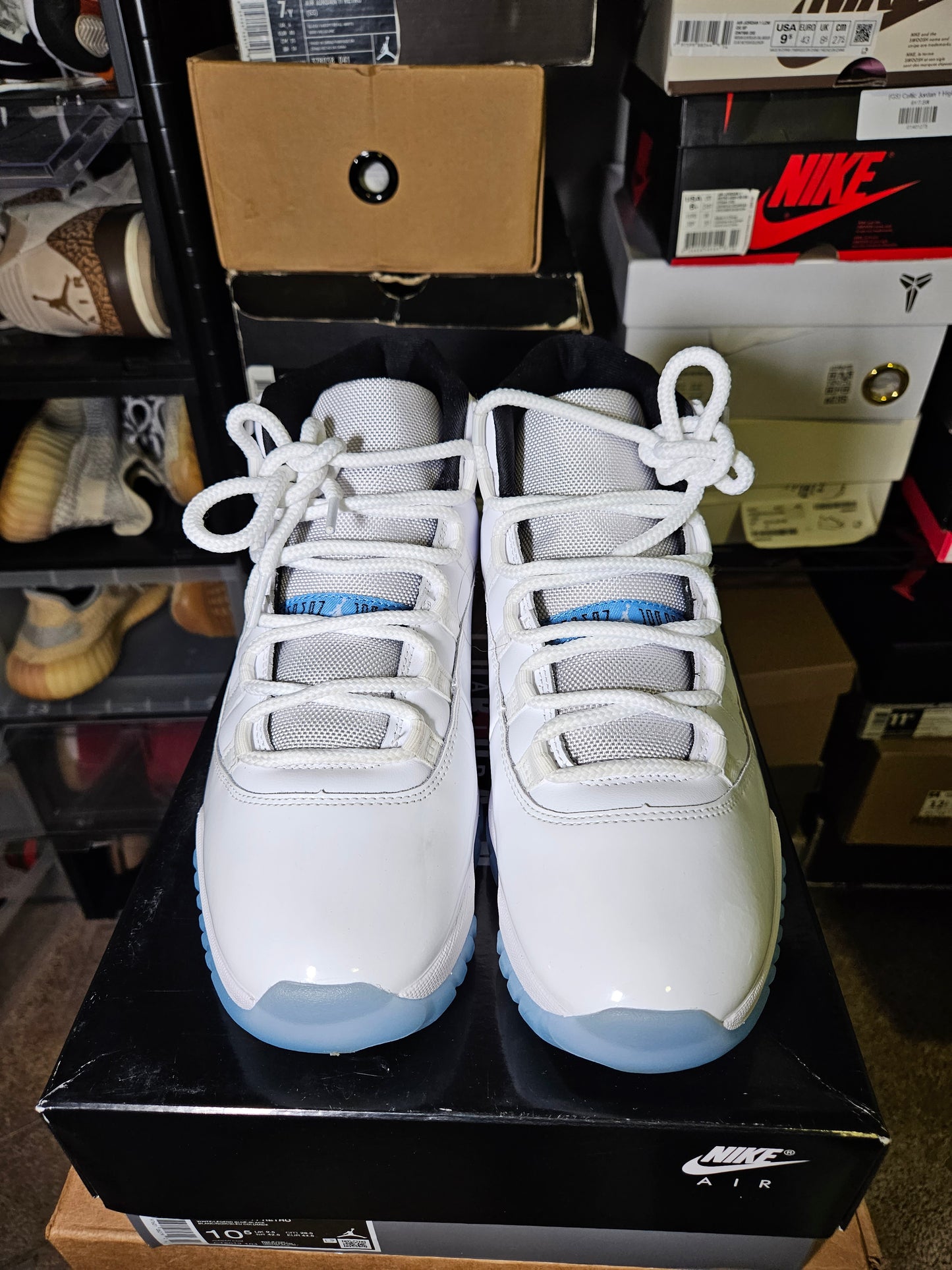 Size 10.5 - AJ 11 Retro 2024 Legend Blue / Columbia