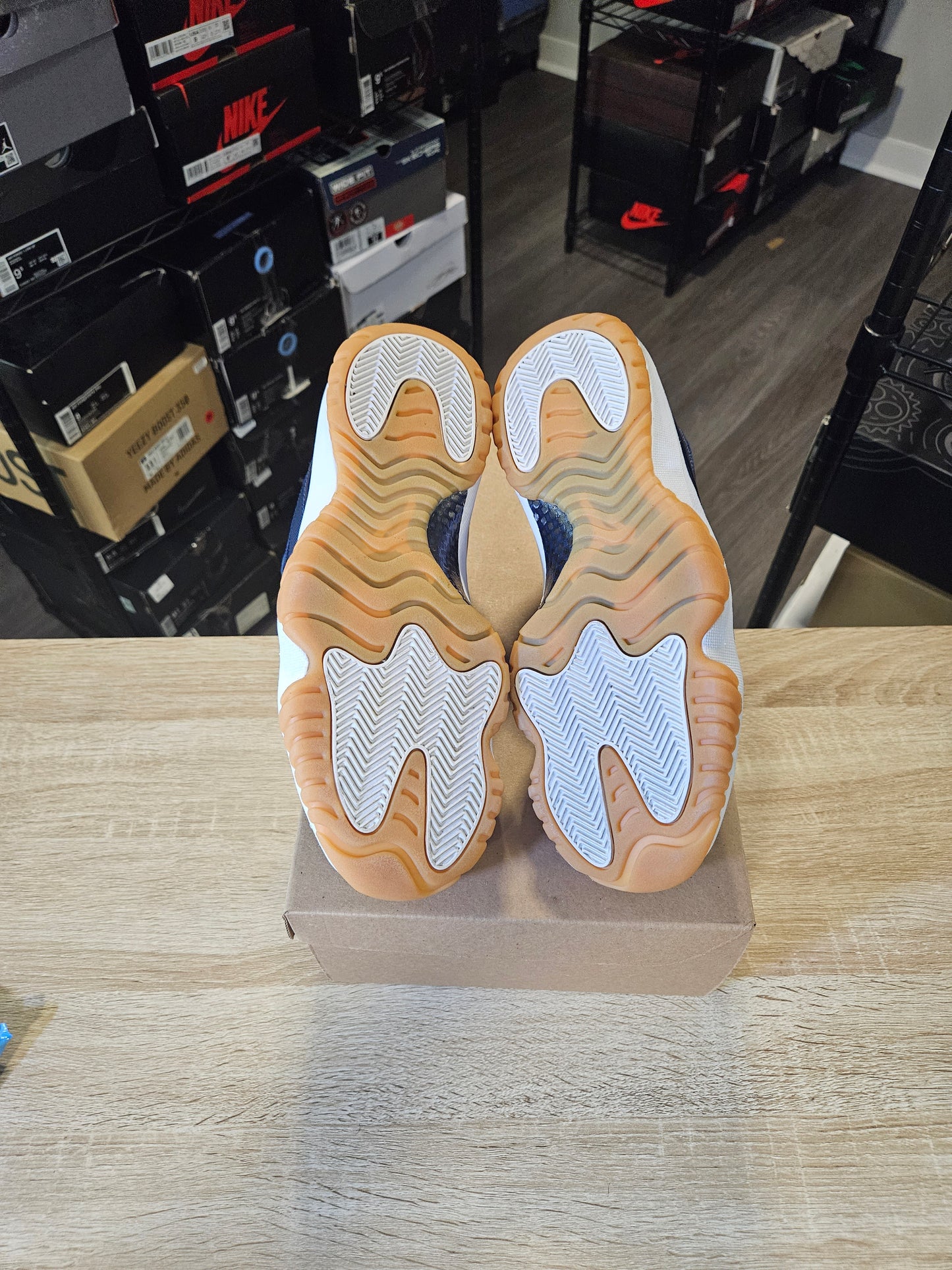 Size 9.5 - AJ 11 Retro Low Navy Gum
