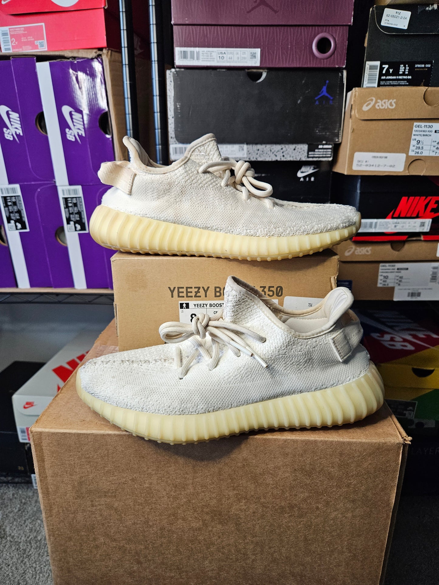 Size 8 - YZY Boost 350 V2 Low Cream White / Triple White