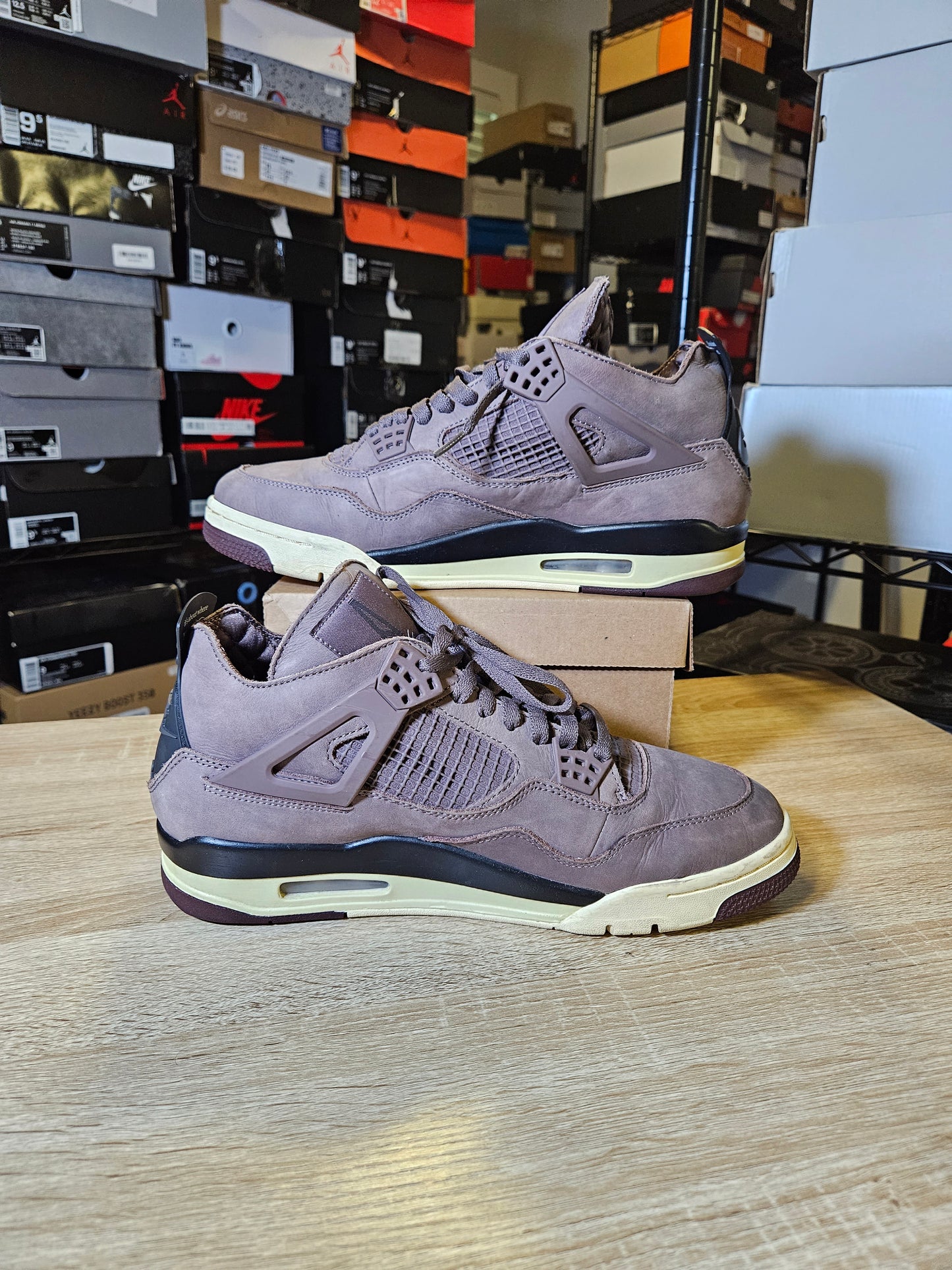 Size 11 - Jordan 4 Retro x A Ma Maniere Mid Violet Ore