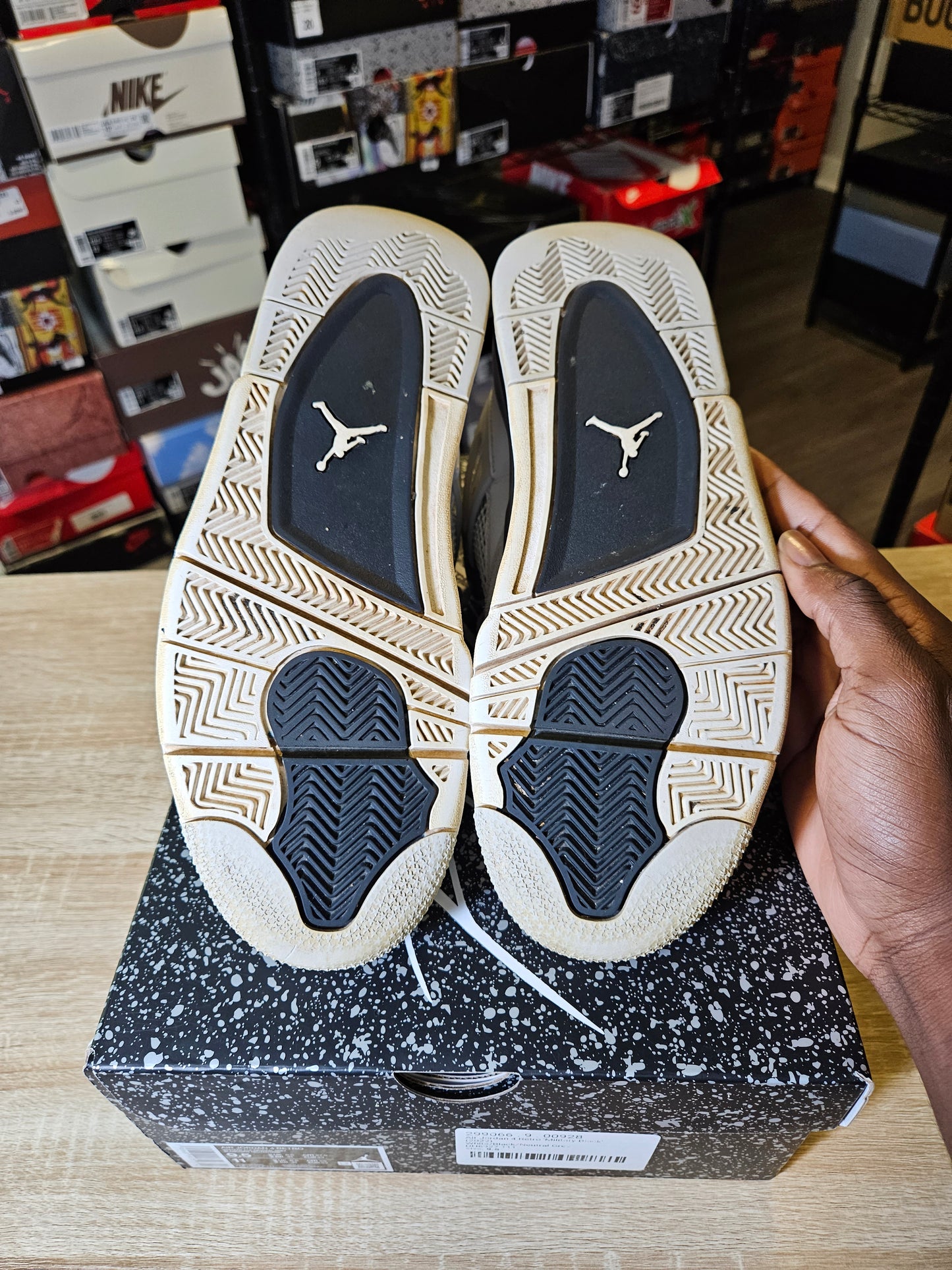 Size 9.5 - AJ 4 Retro Mid Military Black