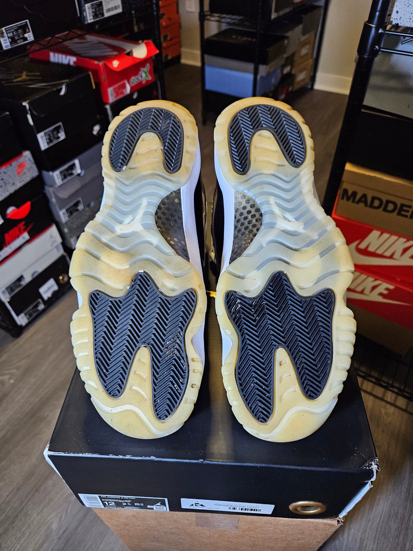Size 12 - AJ 11 Retro Mid Gratitude / Defining Moments