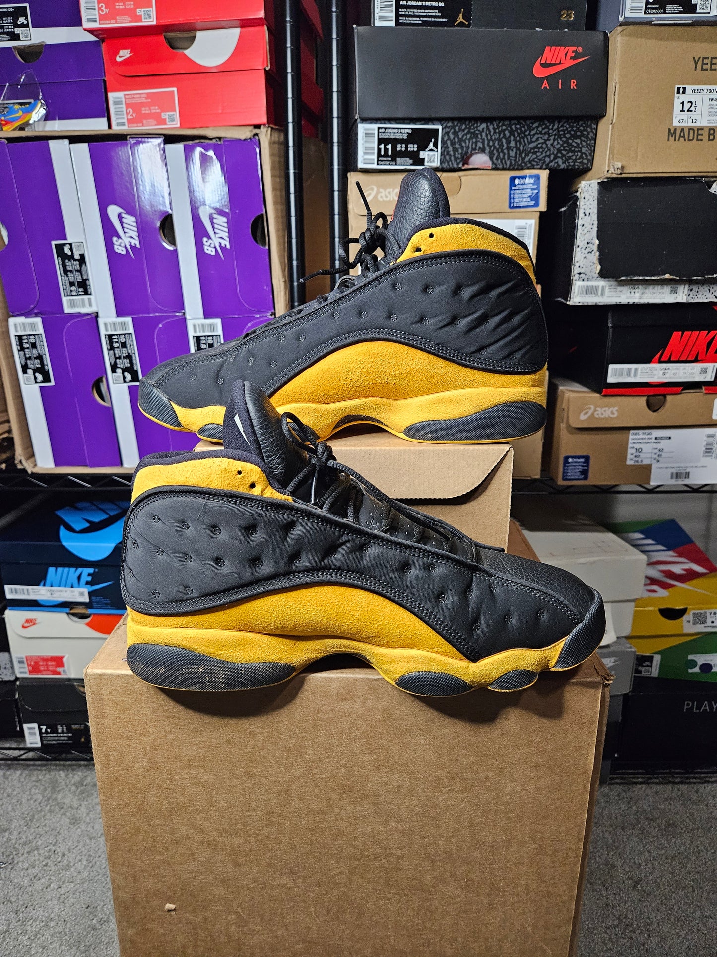 Size 11 - AJ 13 Retro Melo Class of 2002