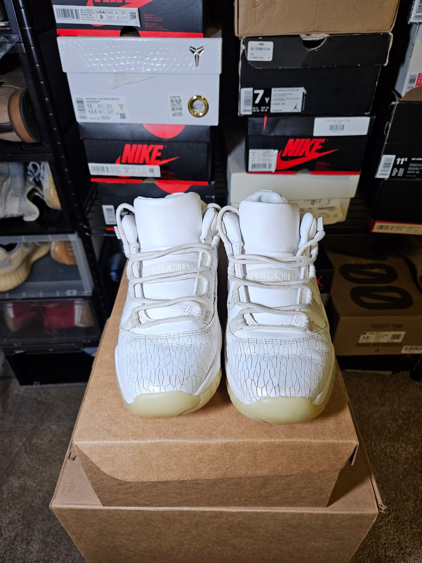 Size 6 - AJ 11 Retro Low Frost White