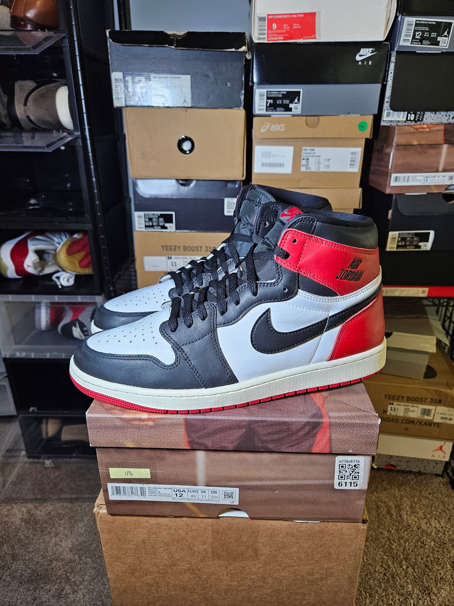 Size 12 - AJ 1 Black Toe