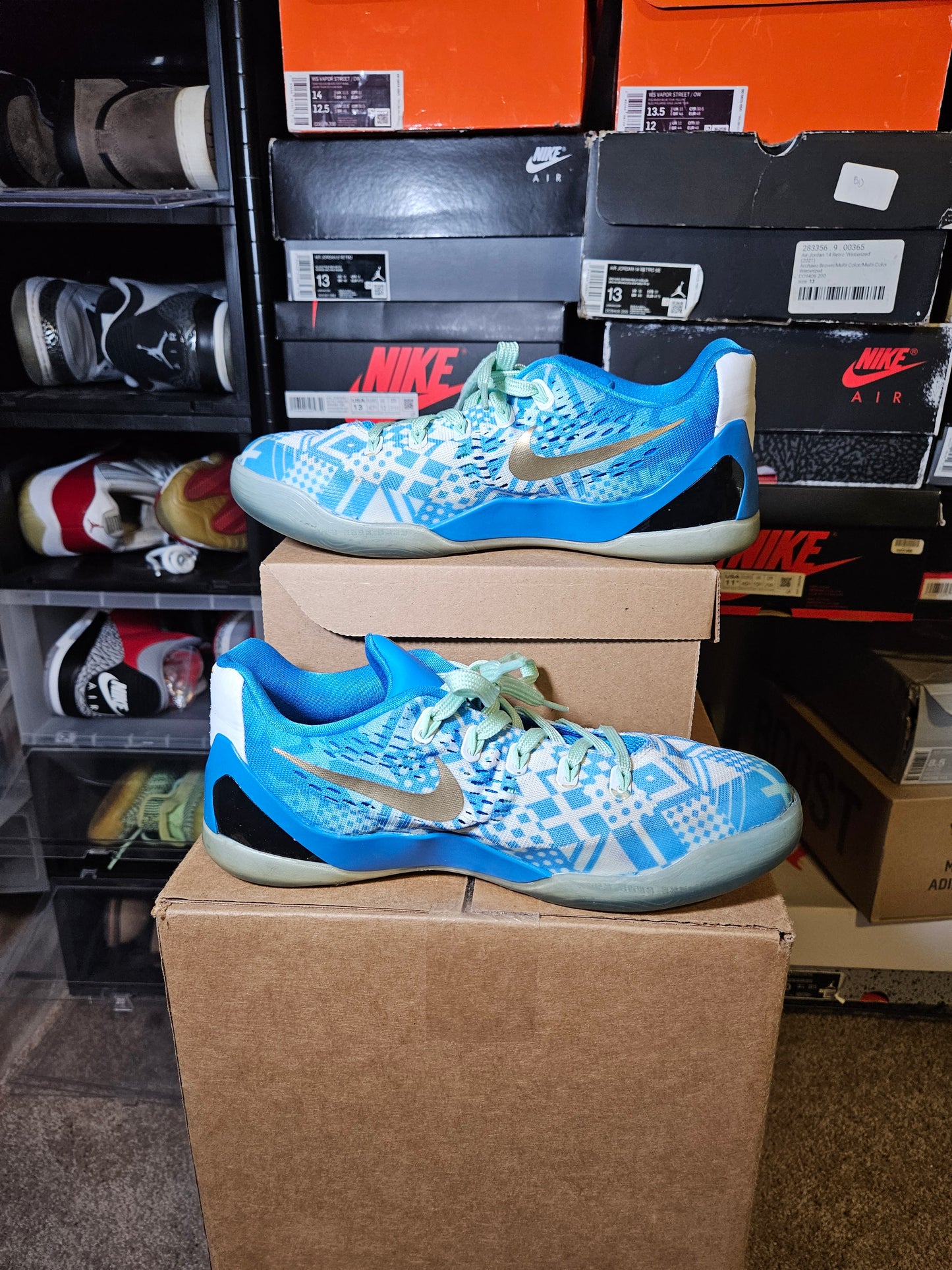 Size 7 - Kobe 8 Hyper Cobalt GS