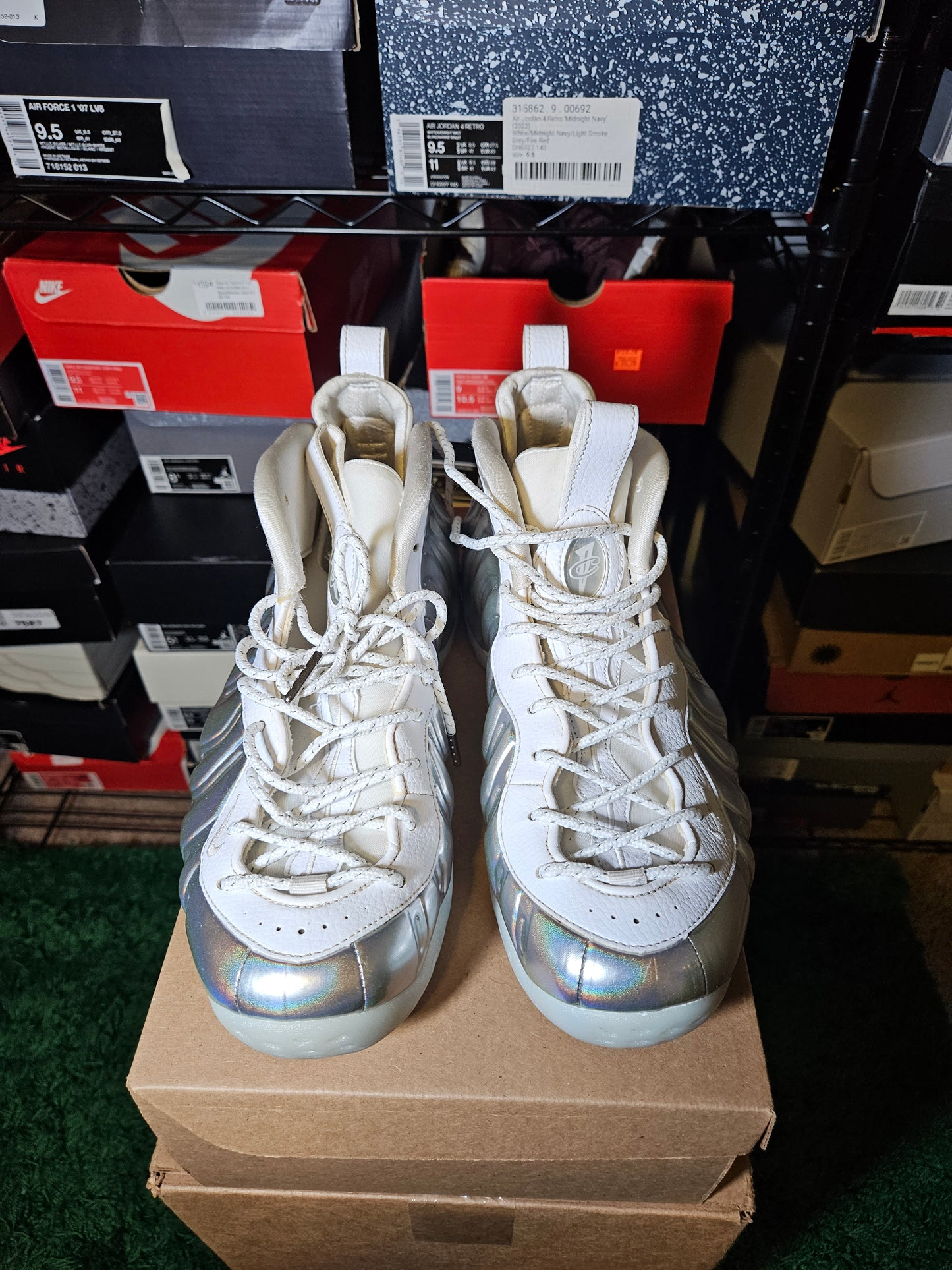 Size 10.5W/9M - Air Foamposite One Chrome