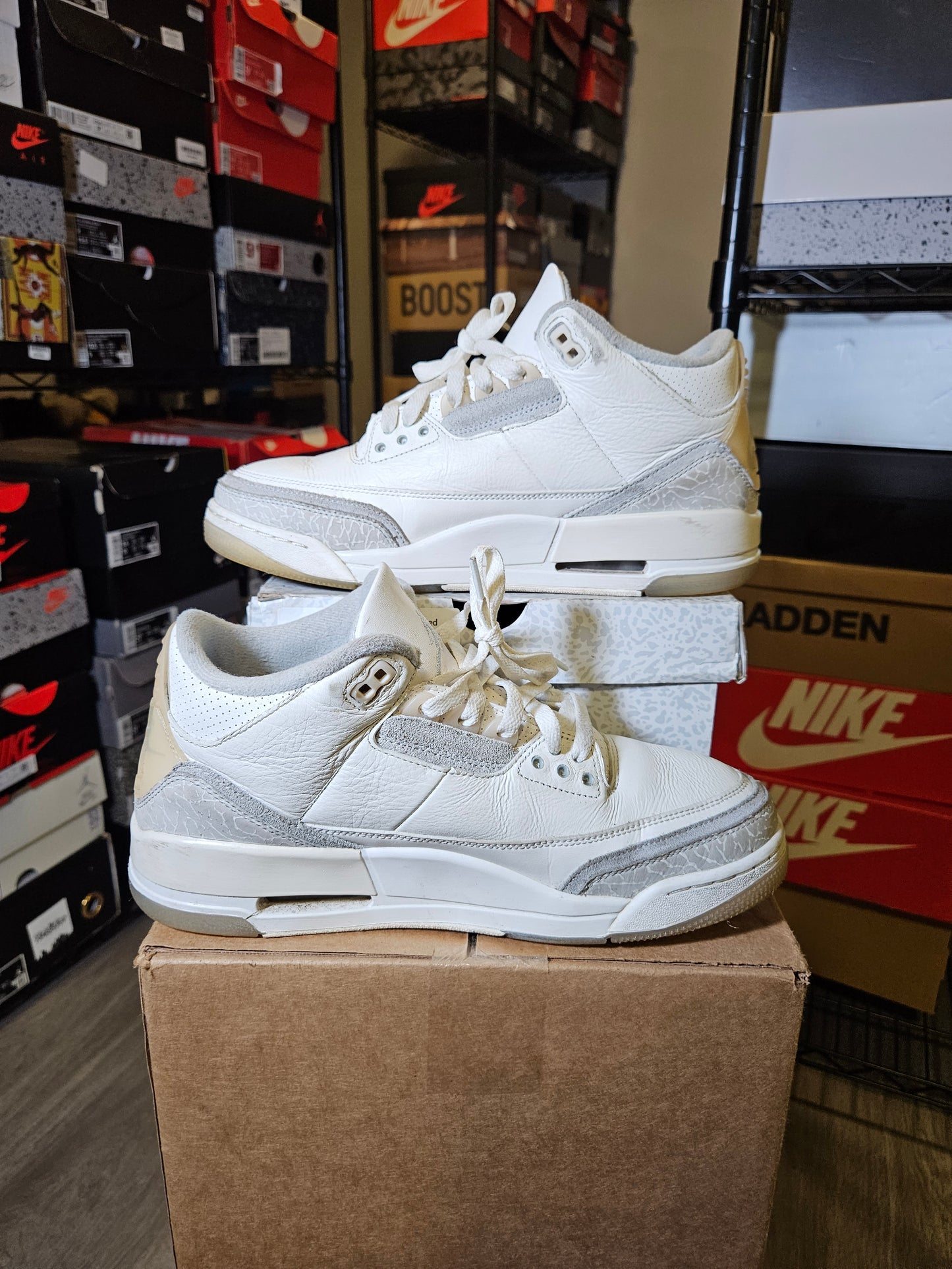 Size 9.5 - AJ 3 Retro SE Craft Ivory