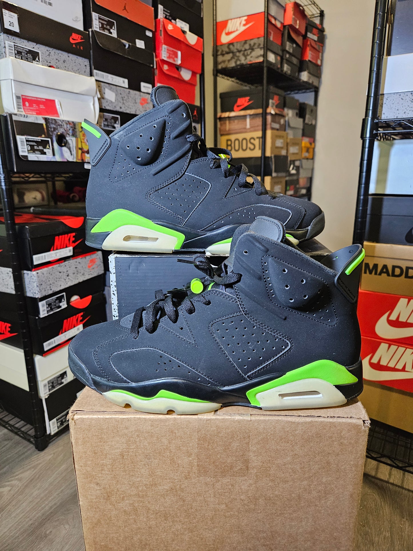 Size 10.5 - AJ 6 Retro Electric Green 2021