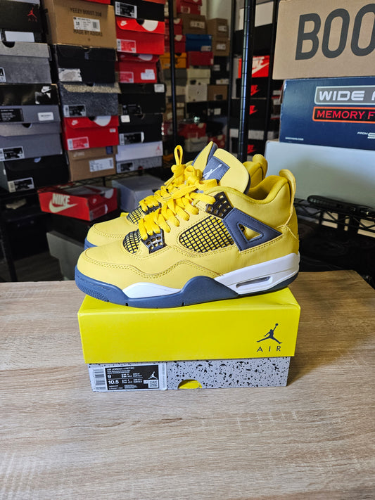 Size 9 - Jordan 4 Retro Mid Lightning