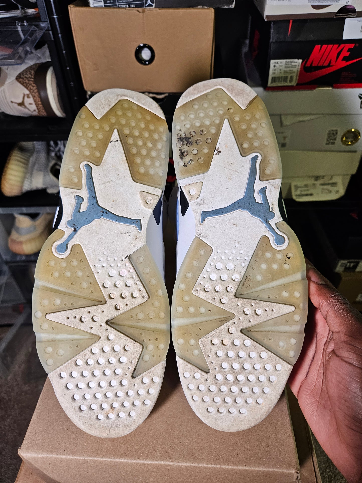 Size 10.5 - AJ 6 Retro Mid UNC Home