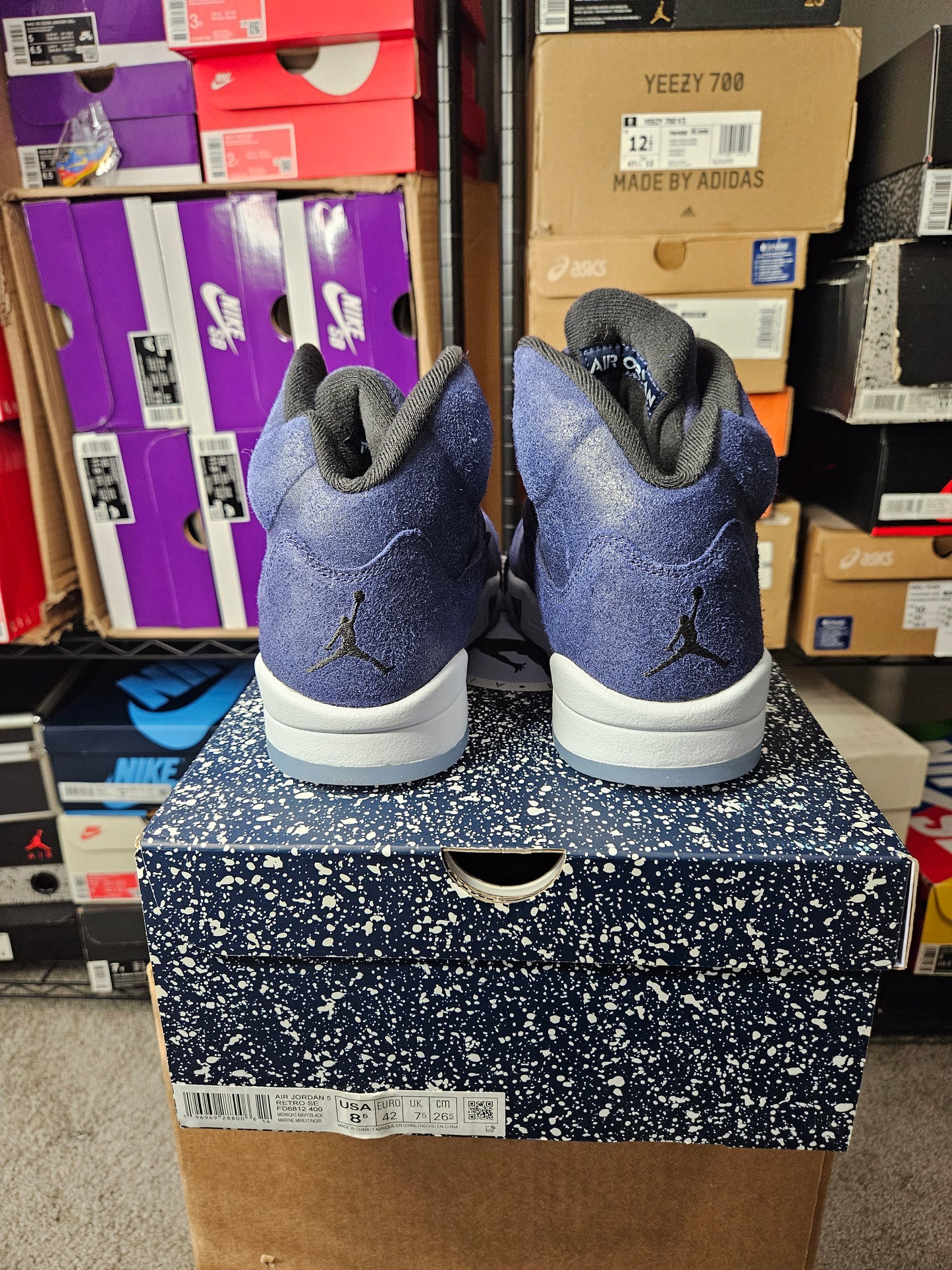 Size 8.5 - AJ 5 Retro SE Midnight Navy