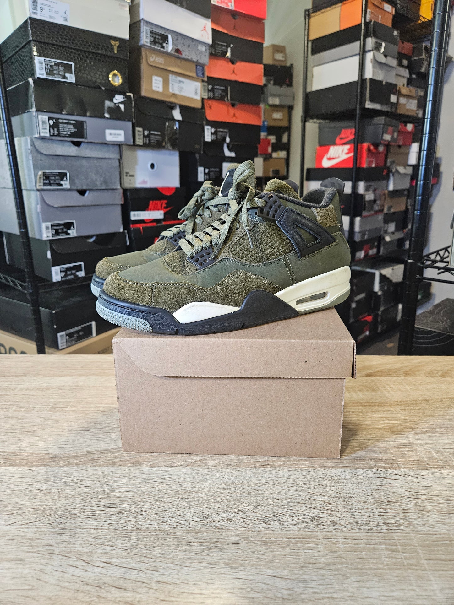 Size 9.5 - AJ 4 SE Retro Low Craft - Olive