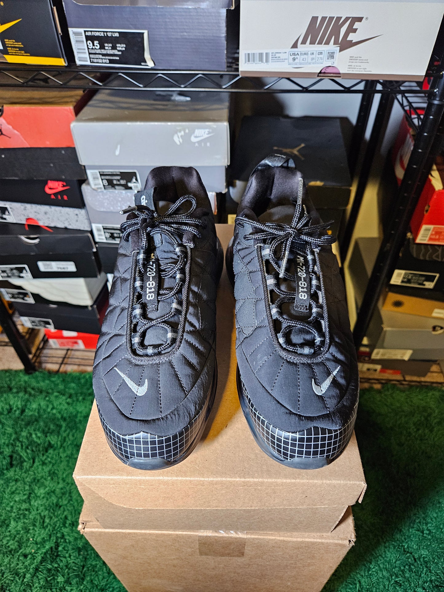 Size 9 - Air Max 720-818 Black