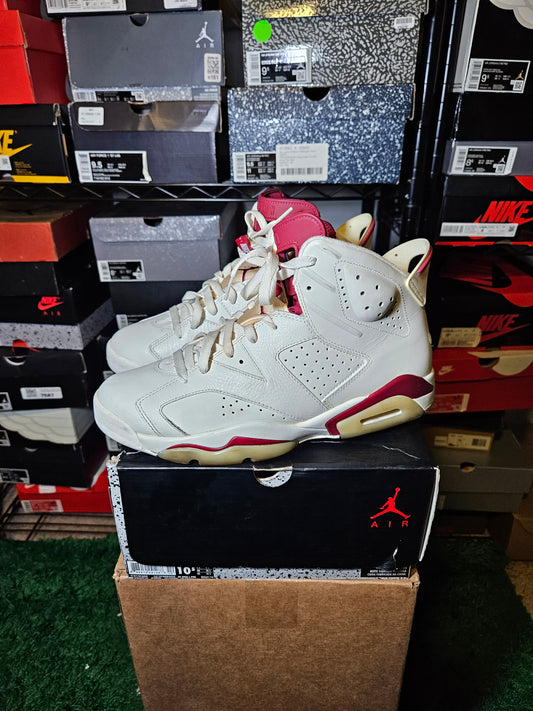 Size 10.5 - AJ 6 Retro 2015 Maroon