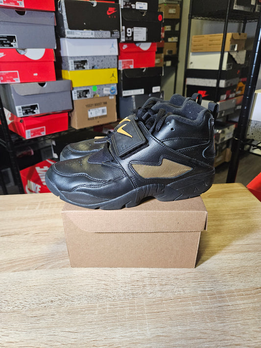 Size 9.5 - Air Diamond Turf 'Signing Day' 2025