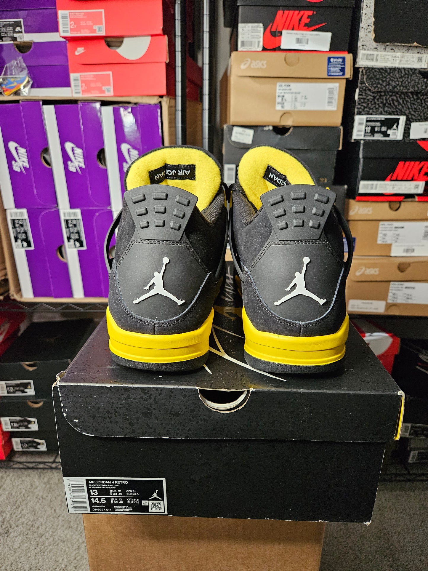 Size 13 - AJ 4 Retro Mid Thunder