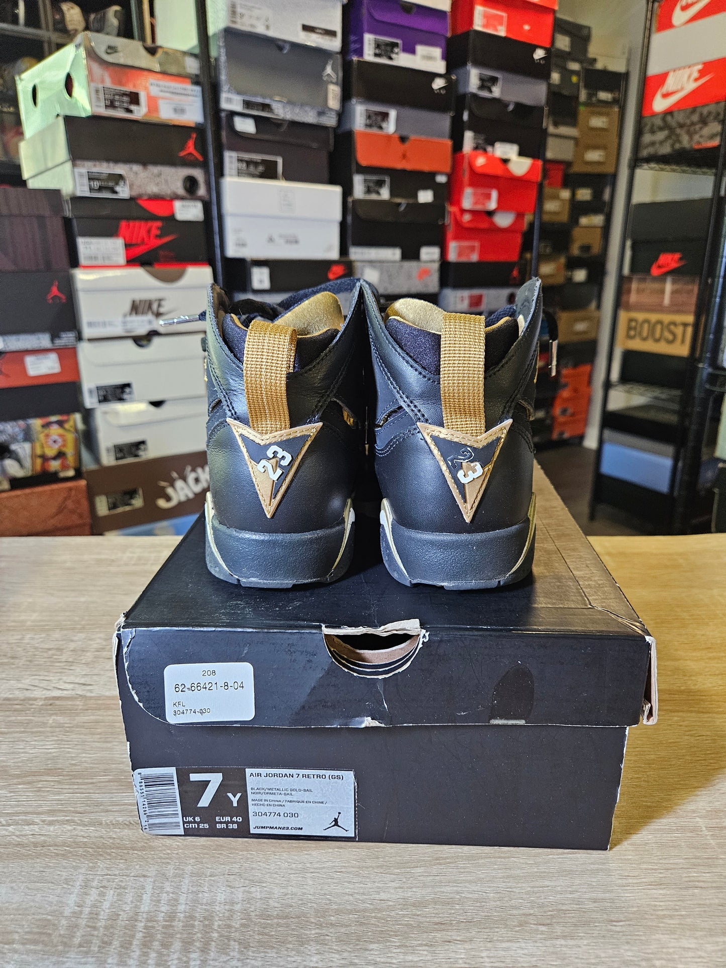Size 7 - AJ 7 Retro Golden Moments