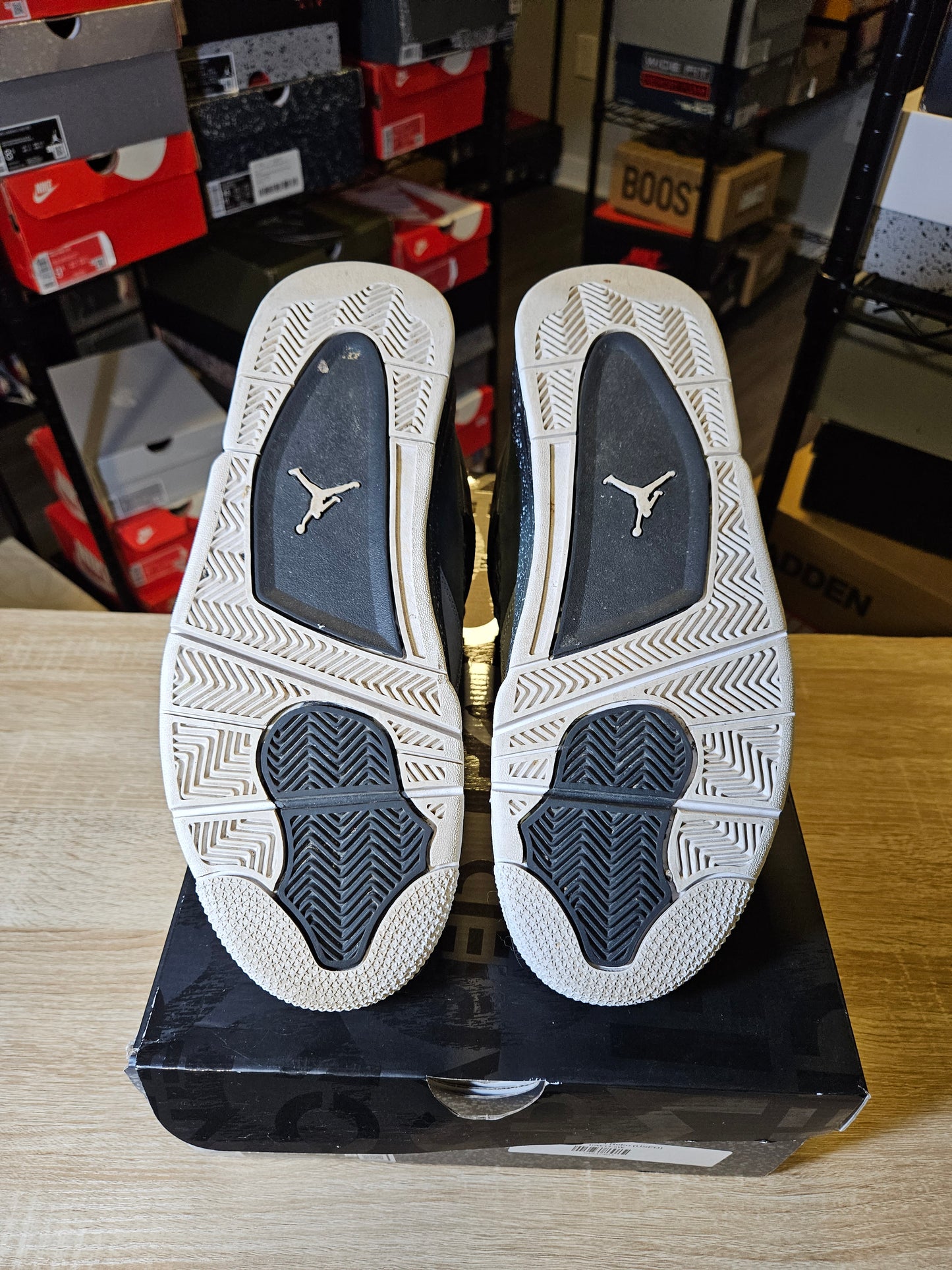 Size 10.5 - AJ 4 Retro 2024 Fear