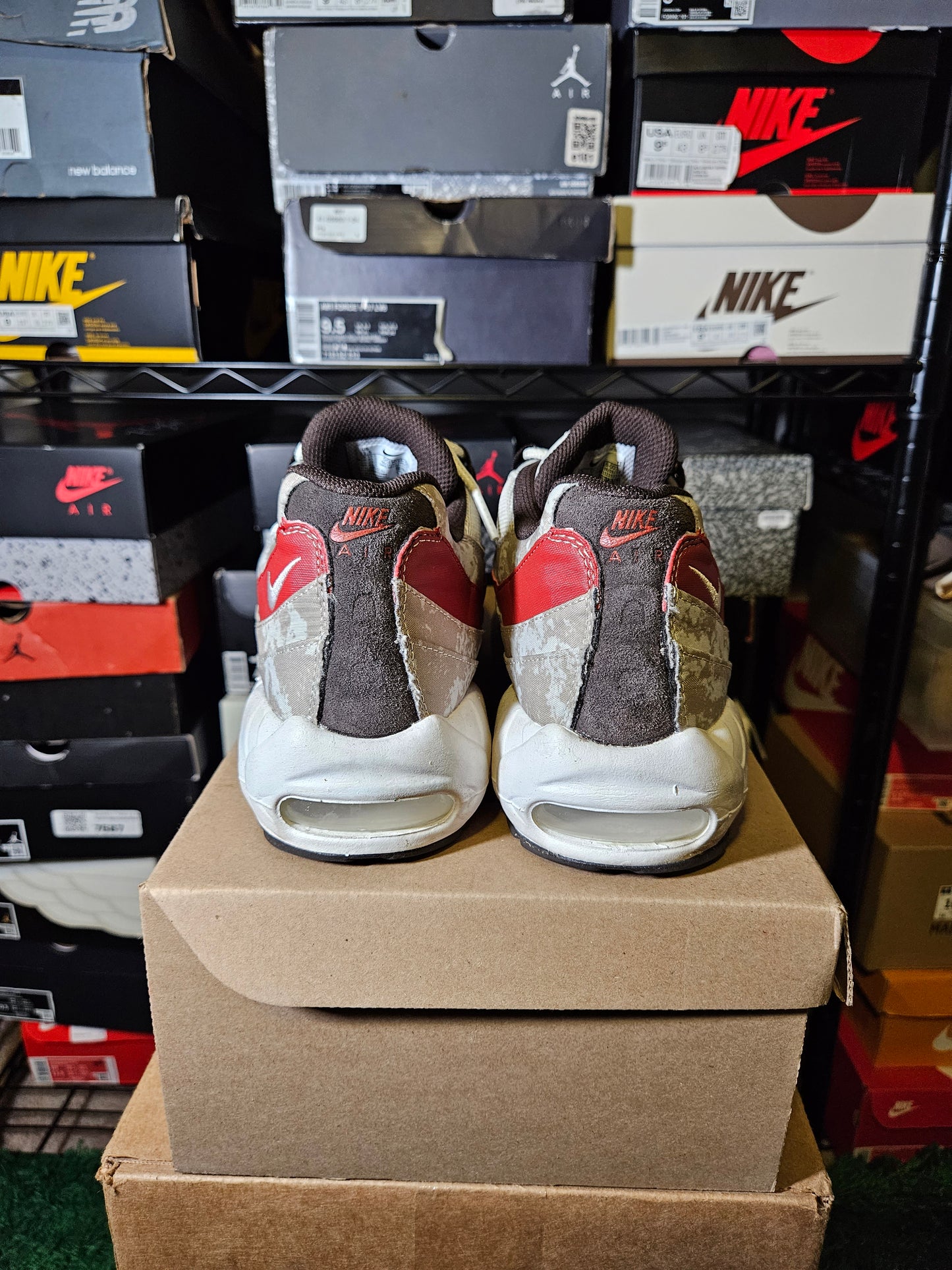 Size 11.5 - Air Max 95 Social FC