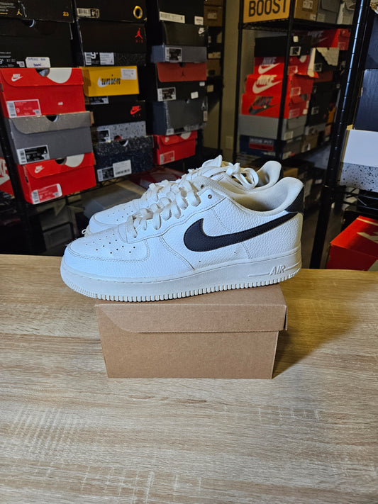 Size 11 - AF1 '07 Low White Black