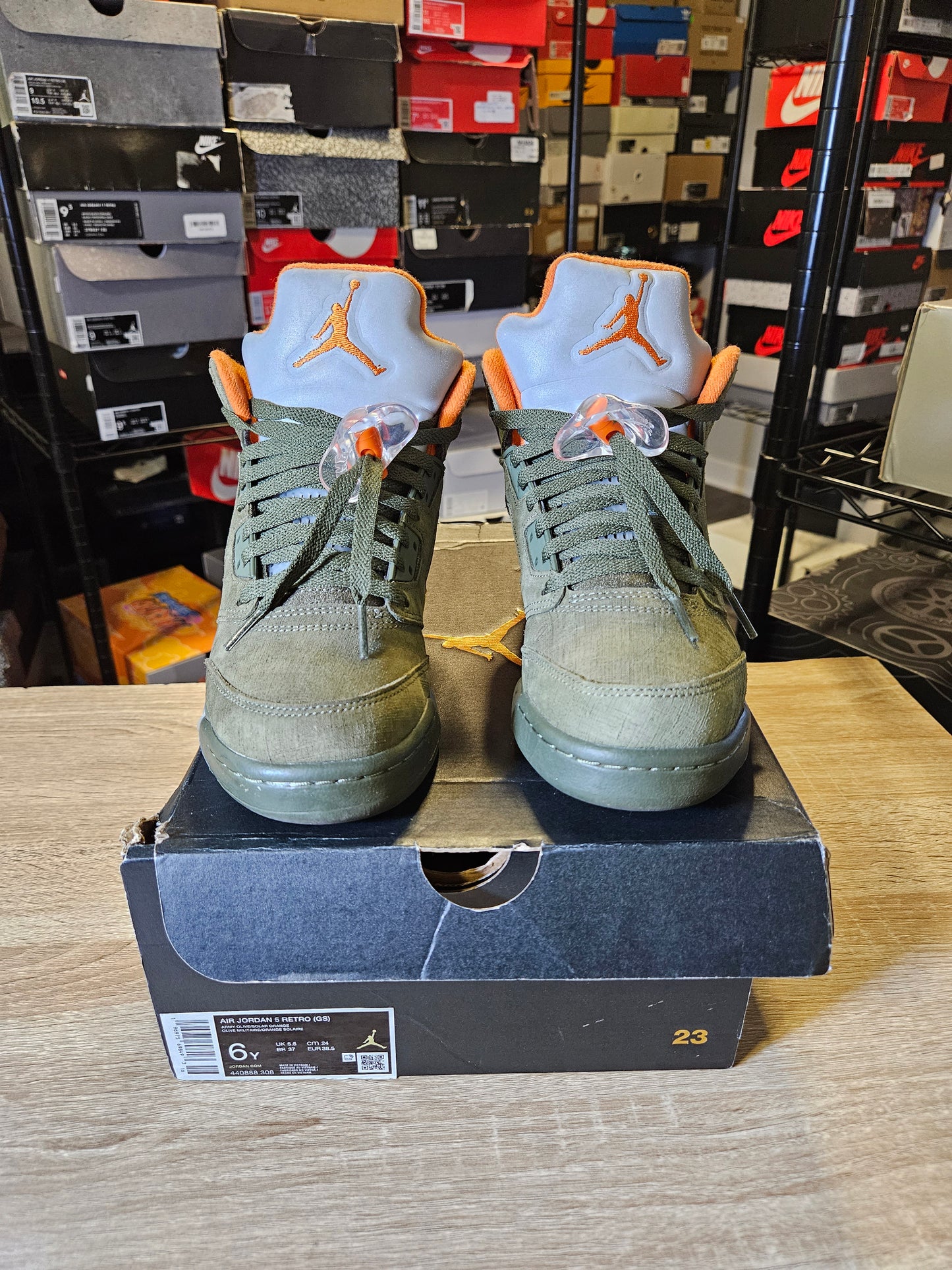 Size 6 - Air Jordan 5 Retro 2024 Olive