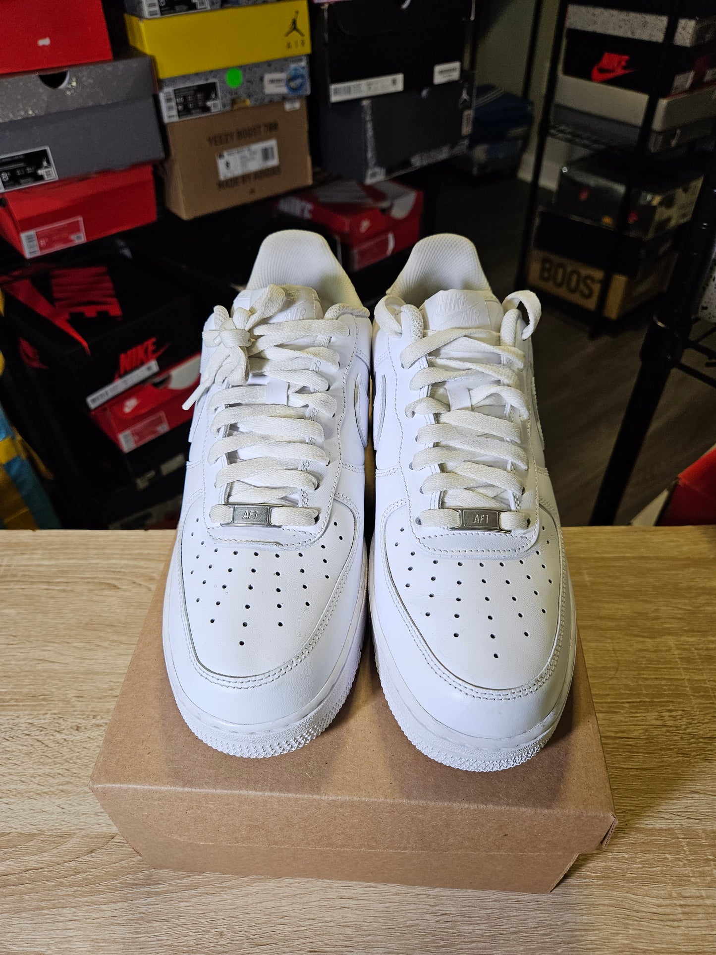 Size 9 - AF1 White