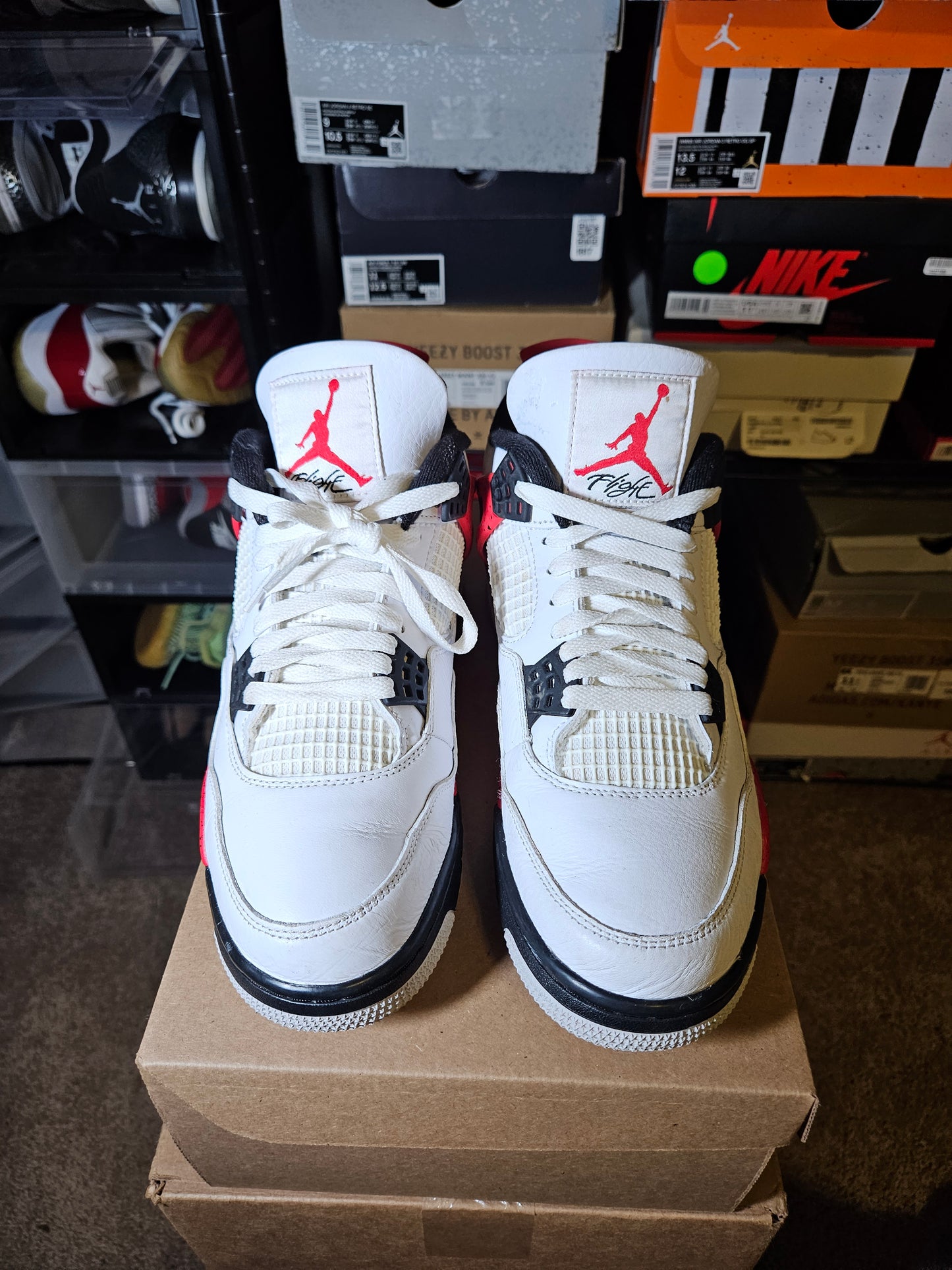 Size 9 - Jordan 4 Retro Mid Red Cement