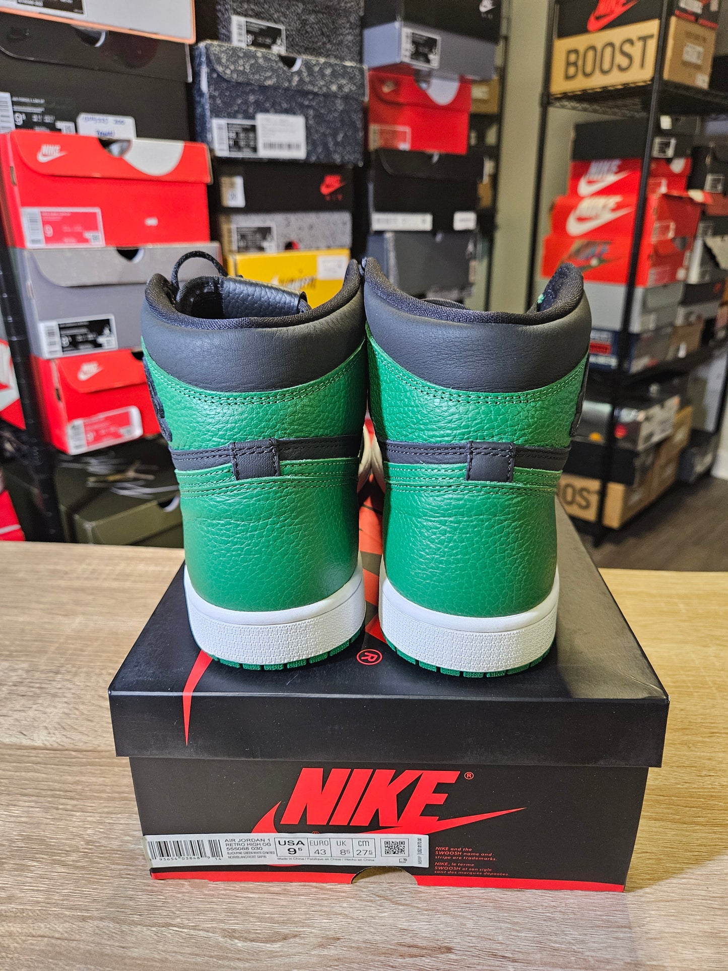 Size 9.5 - AJ 1 Retro OG High Pine Green 2.0