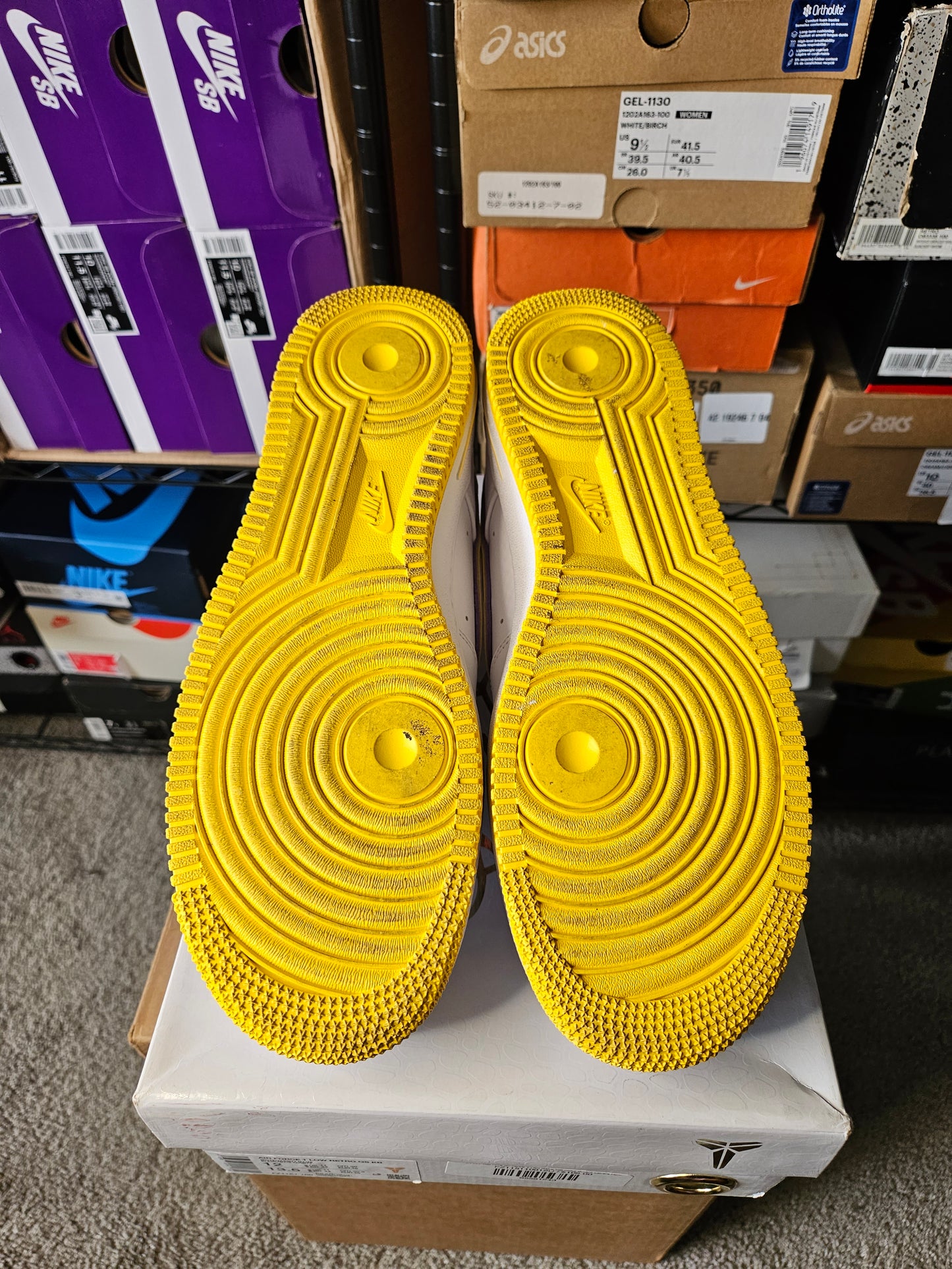 Size 12 - Kobe Bryant x Air Force 1 Retro QS Low Lakers Home
