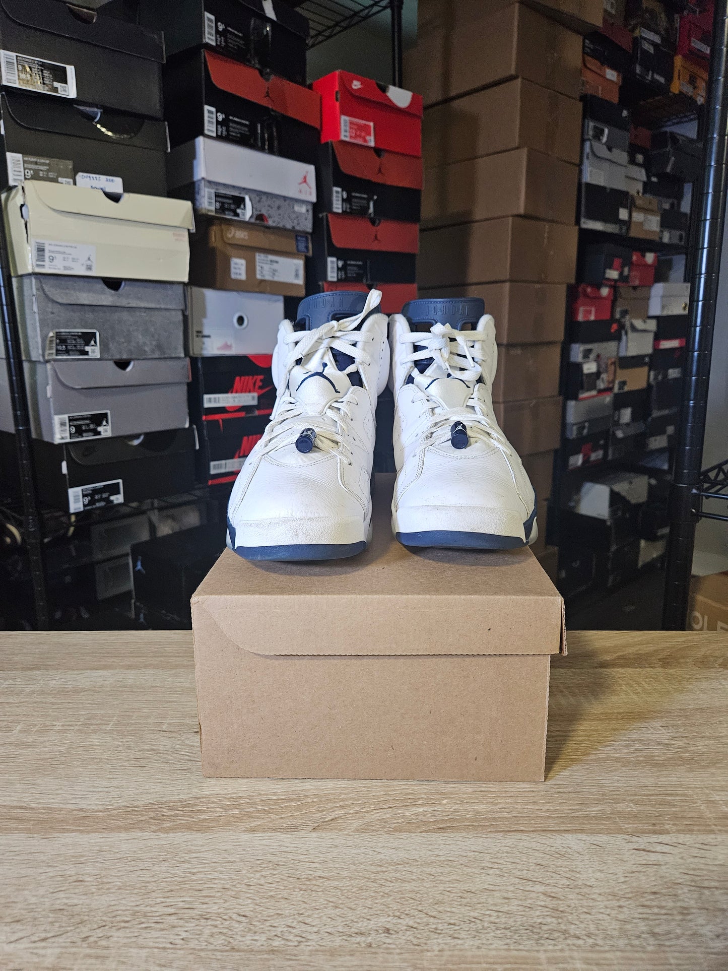 Size 12 - AJ 6 Retro Midnight Navy