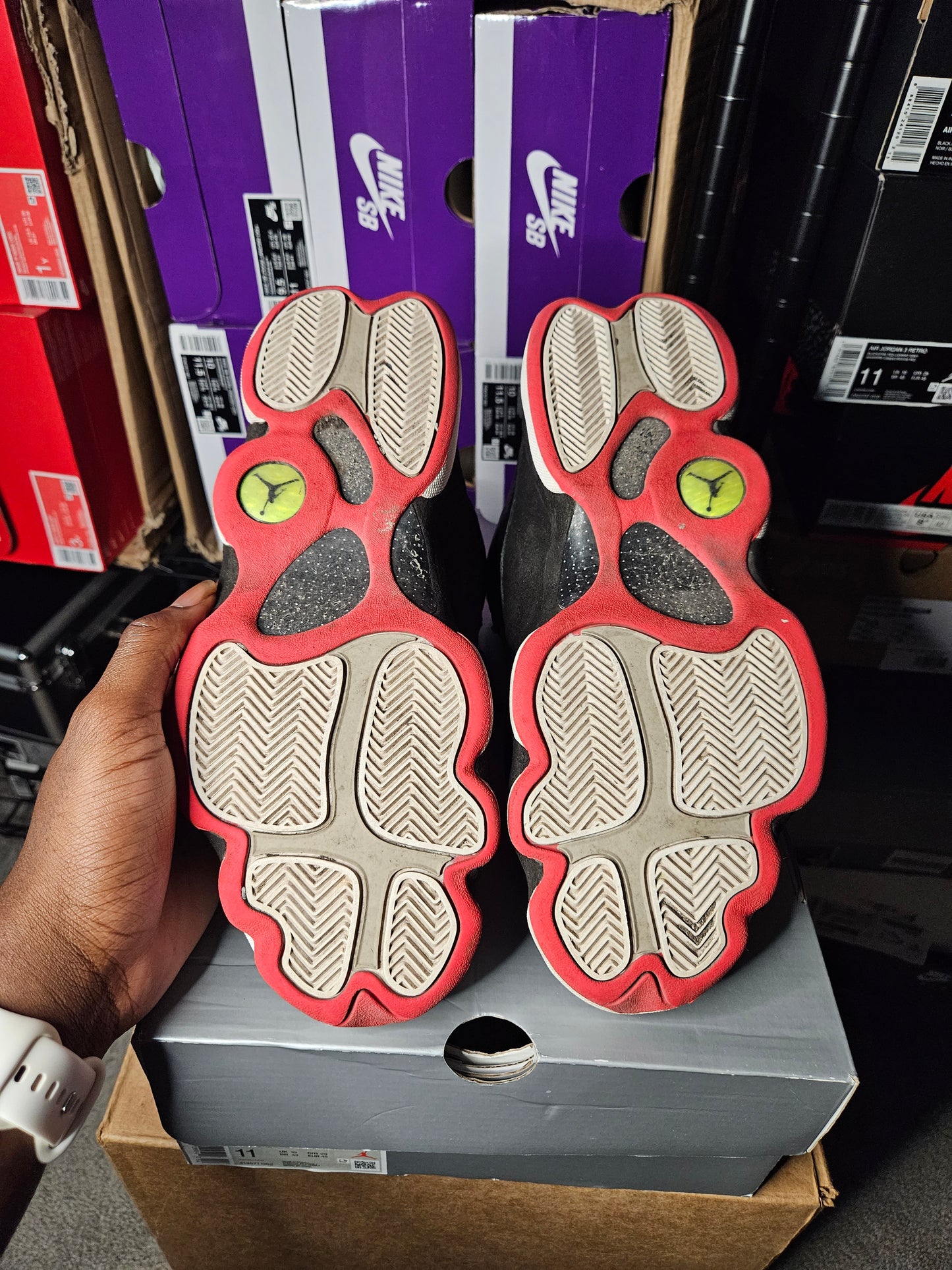 Size 11 - AJ 13 Retro Mid Playoff