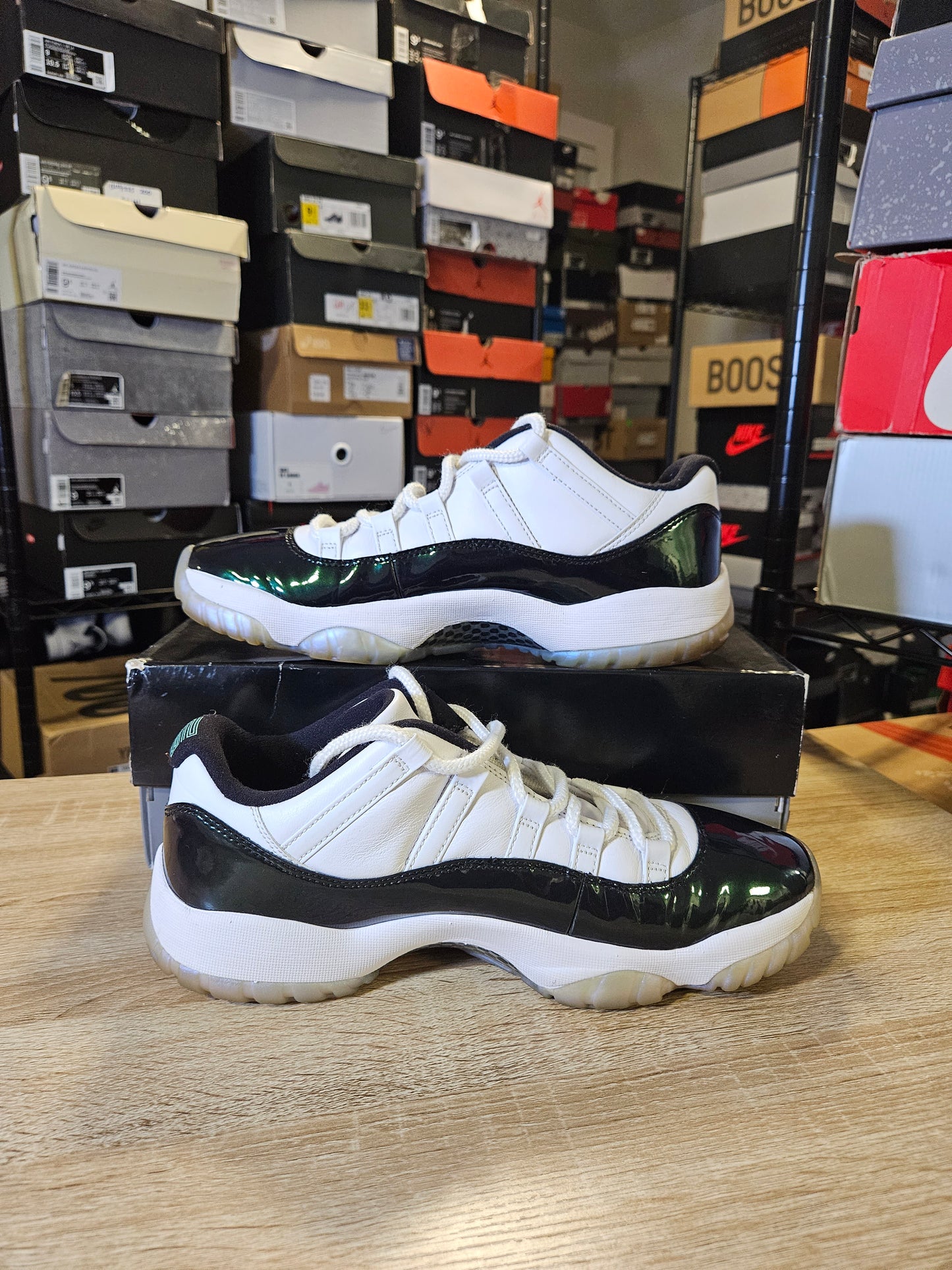 Size 10.5 - AJ 11 Retro Low Emerald
