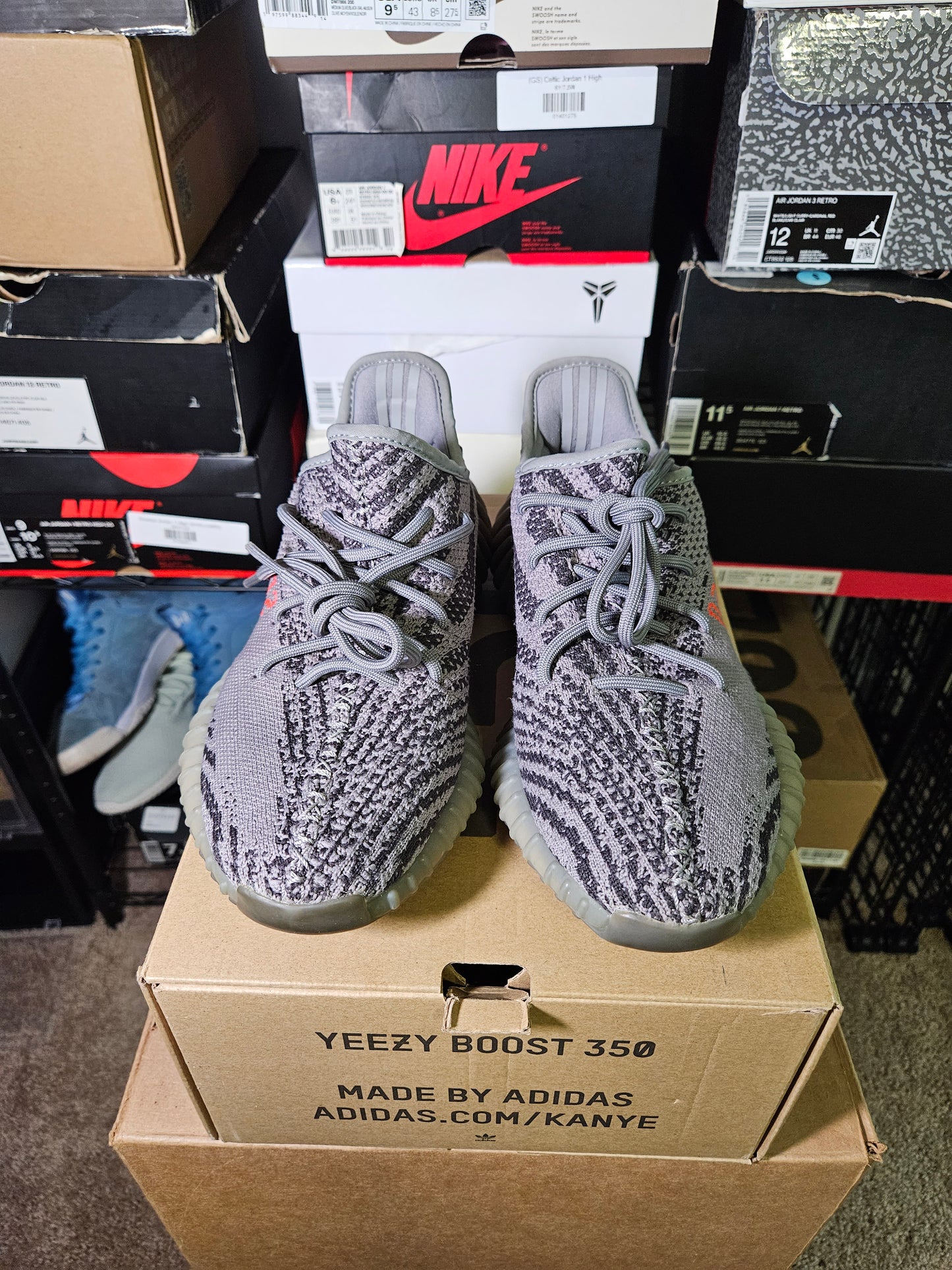 Size 8 - YZY 350 V2 Low Beluga 2.0