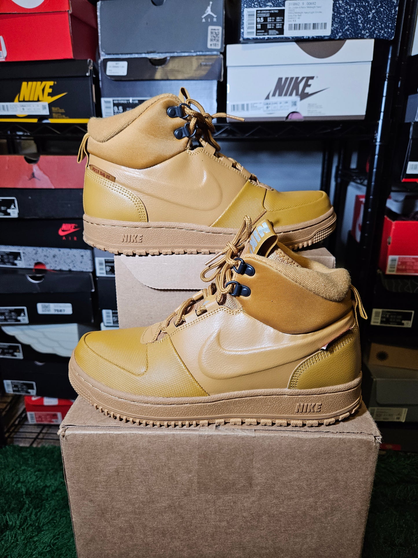 Size 8.5 - Path Winter Wheat