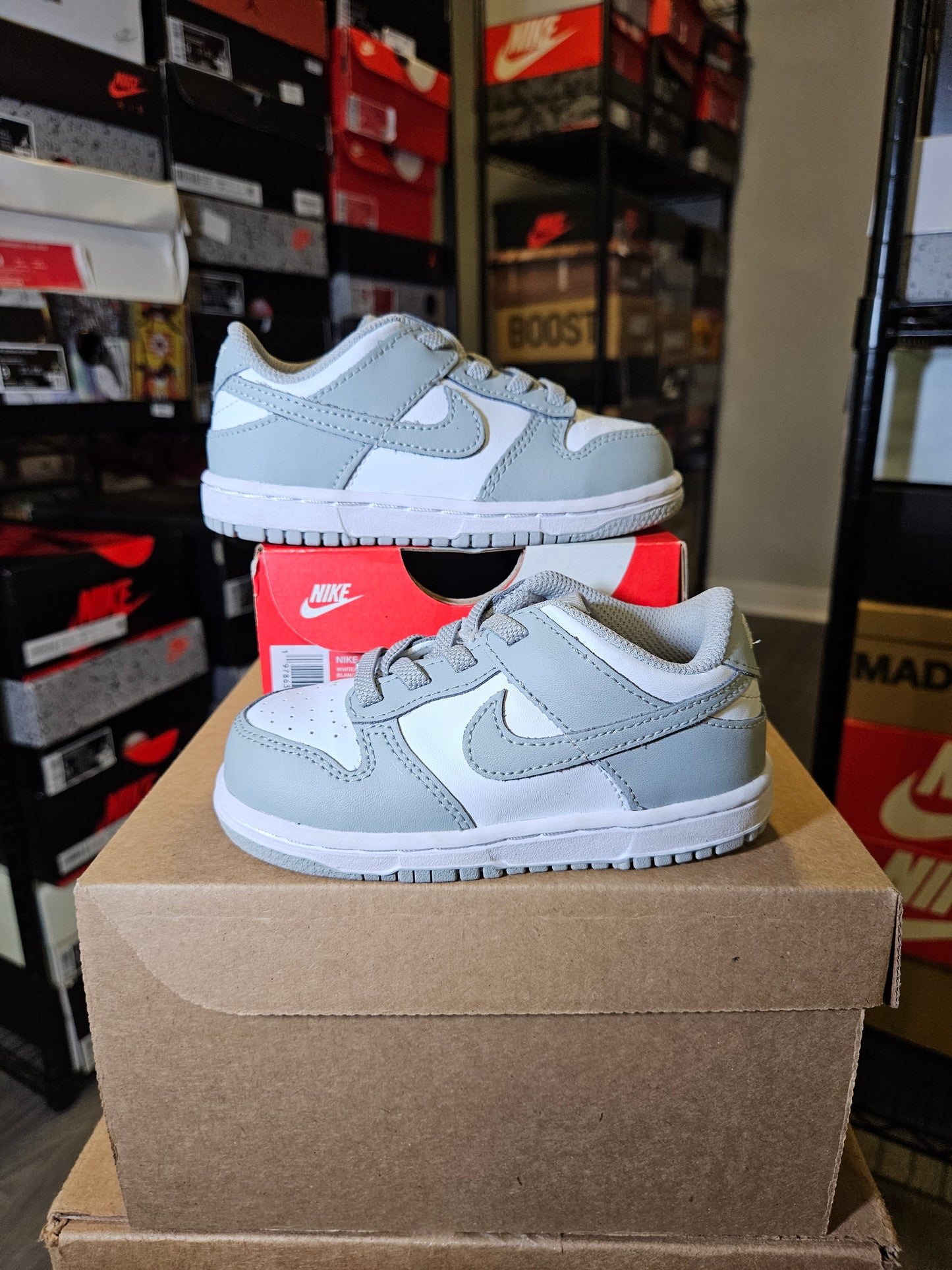 Size 8C - Dunk Low White Light Smoke Grey
