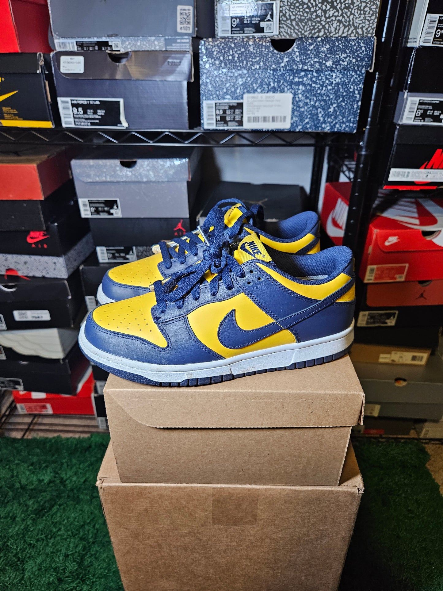 Size 6 - Dunk Low Michigan 2021