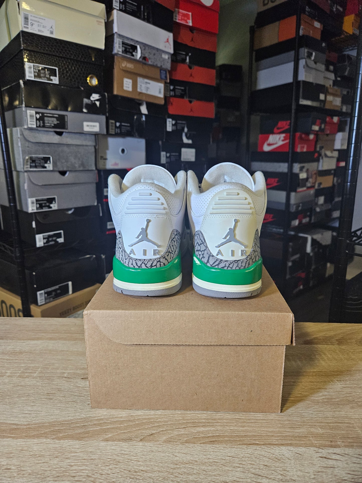 Size 9.5 - Air Jordan 3 Retro Lucky Green