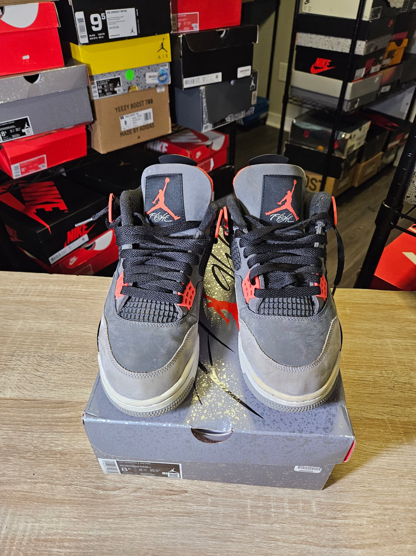 Size 8.5 - AJ 4 Retro Mid Infrared