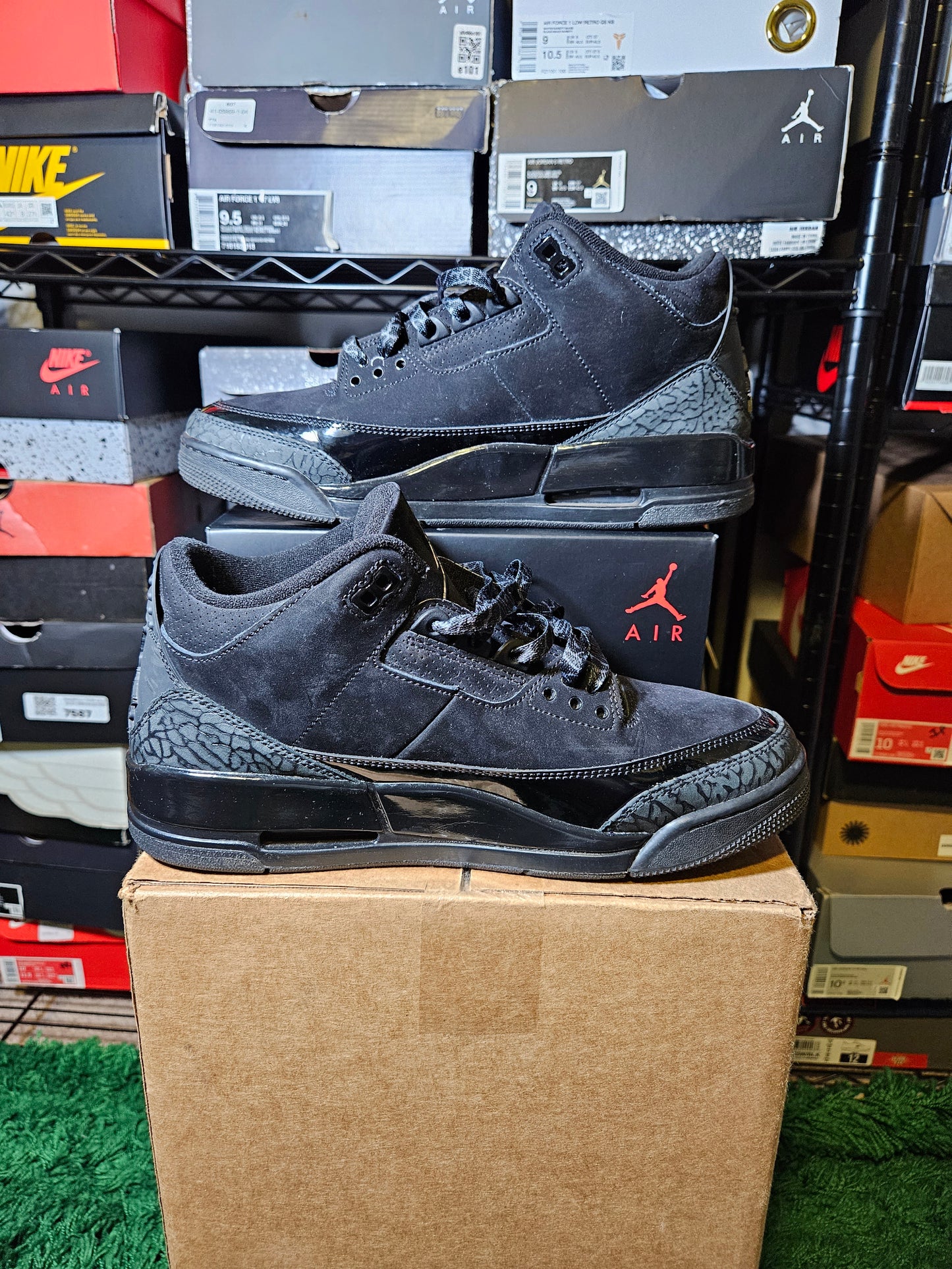 Size 9.5 - AJ 3 Retro 2025 Black Cat