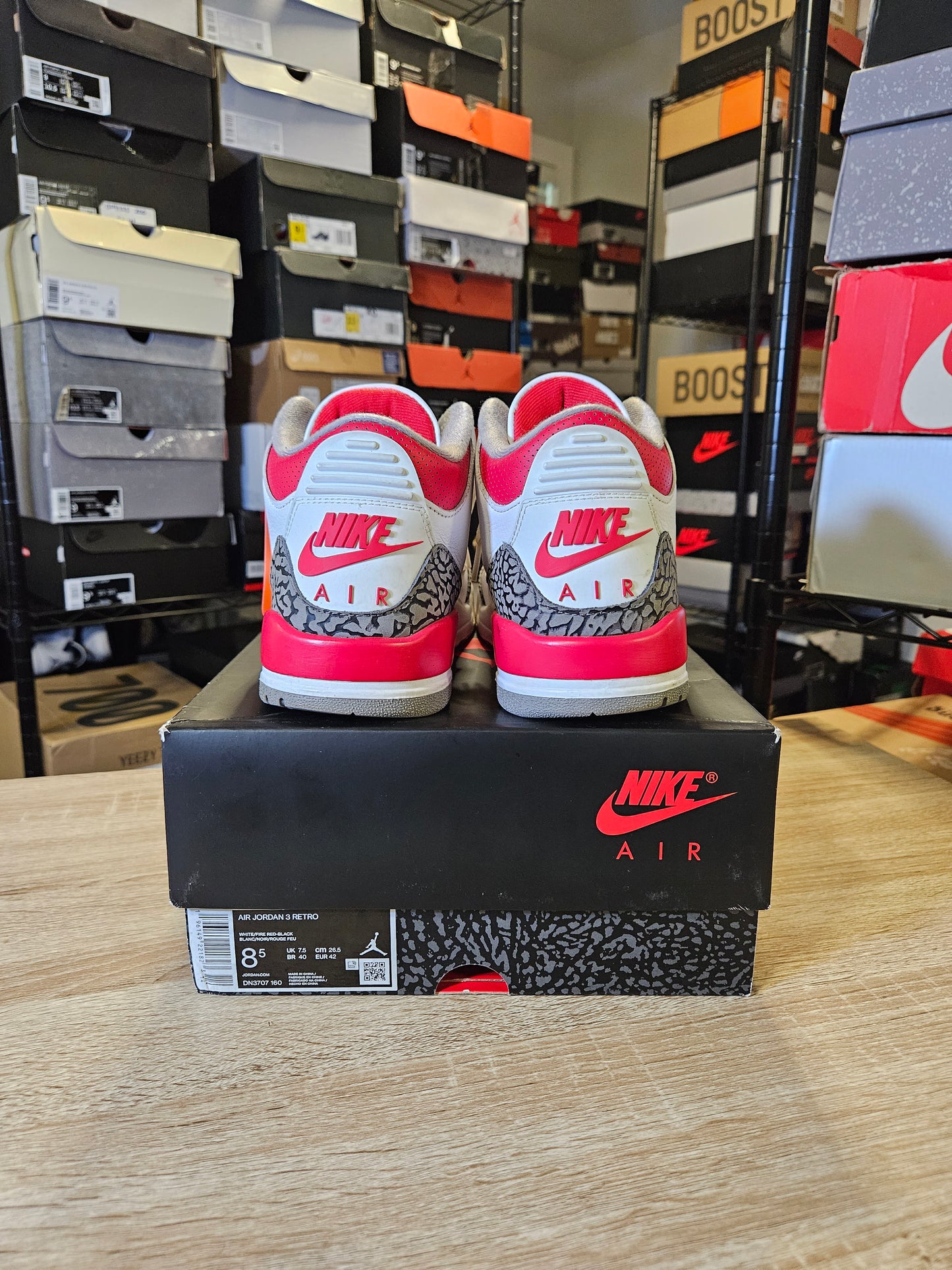 Size 8.5 - AJ 3 Retro Mid Fire Red